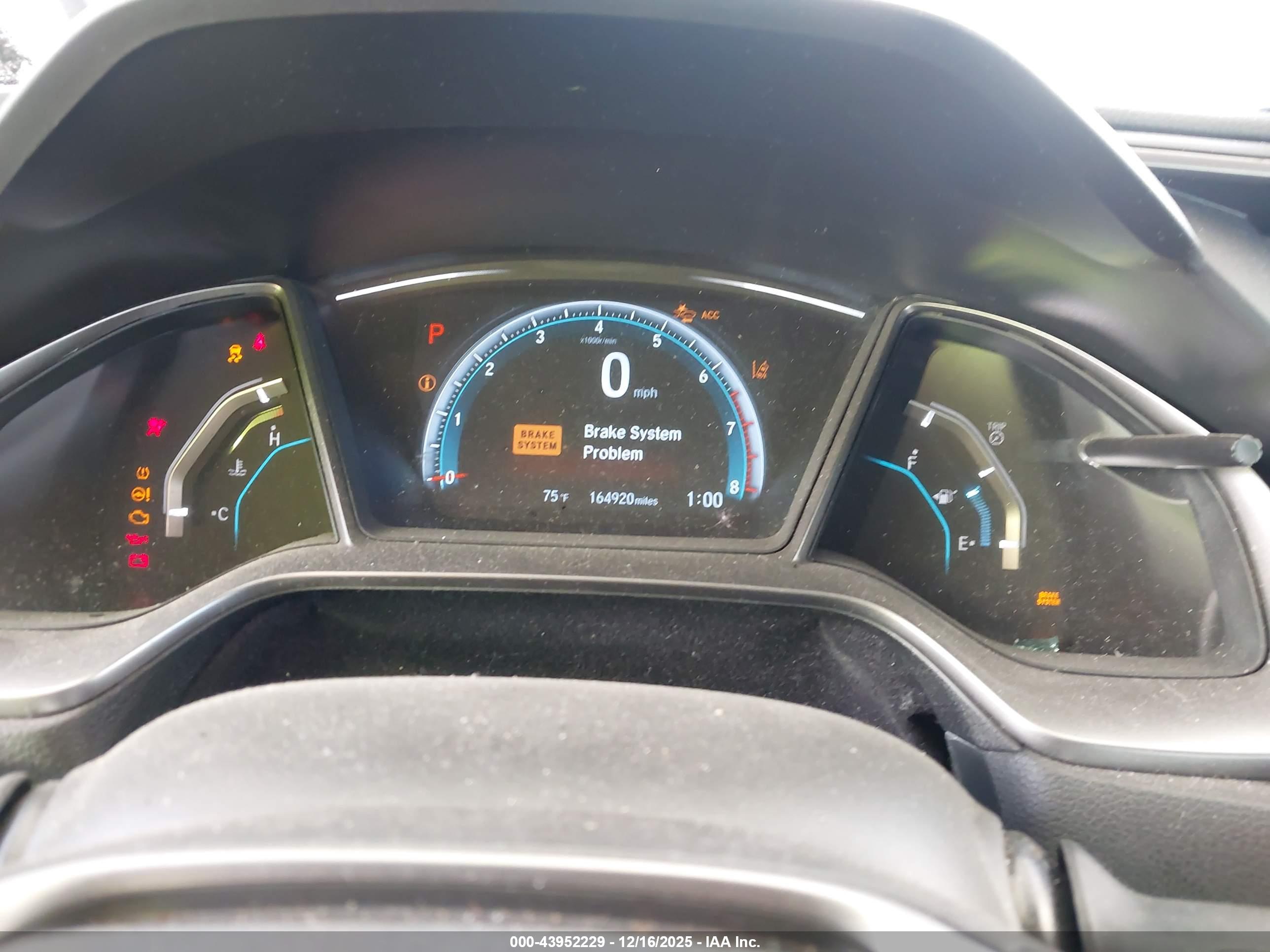 HONDA CIVIC image 7