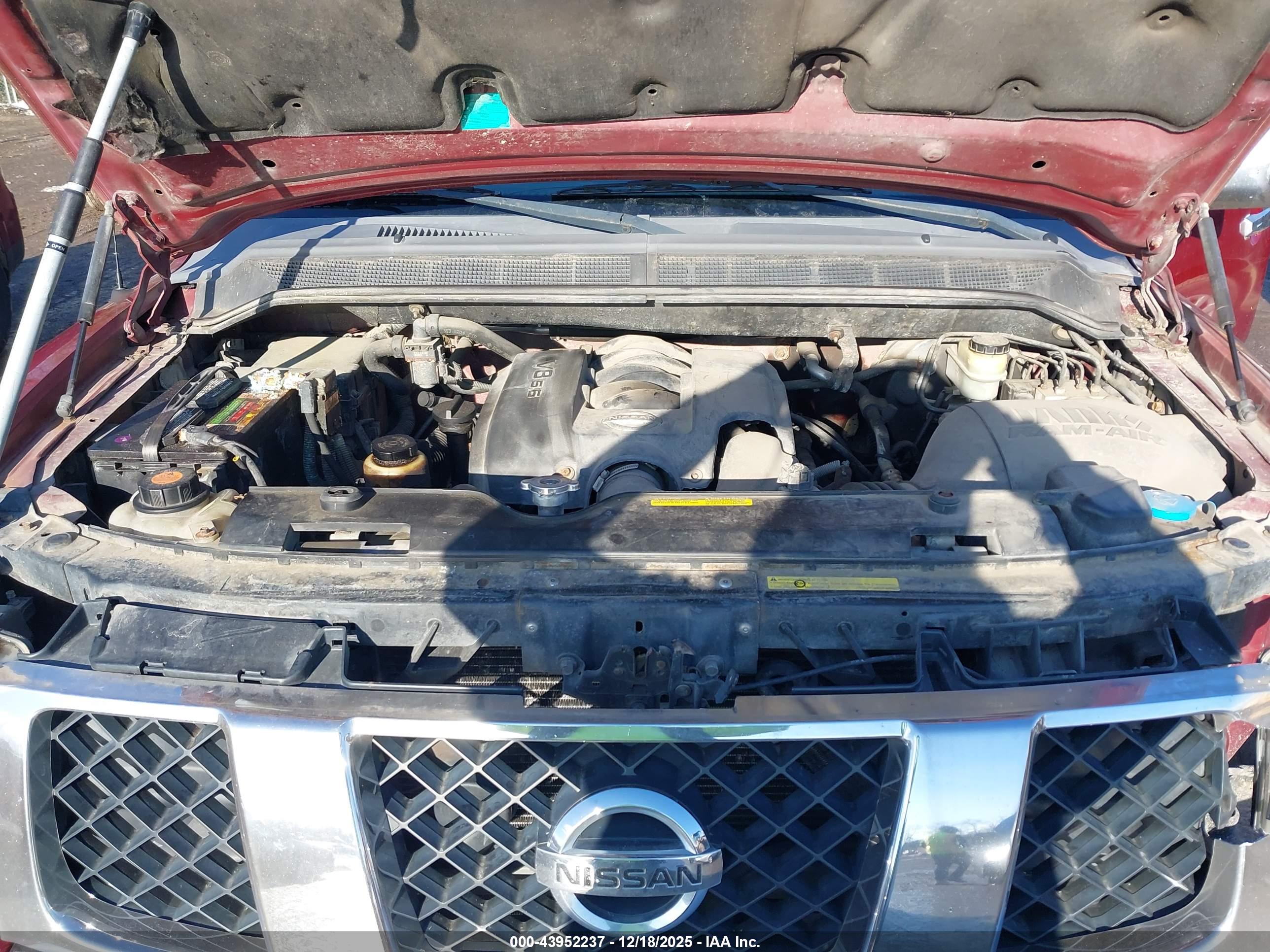NISSAN TITAN image 10