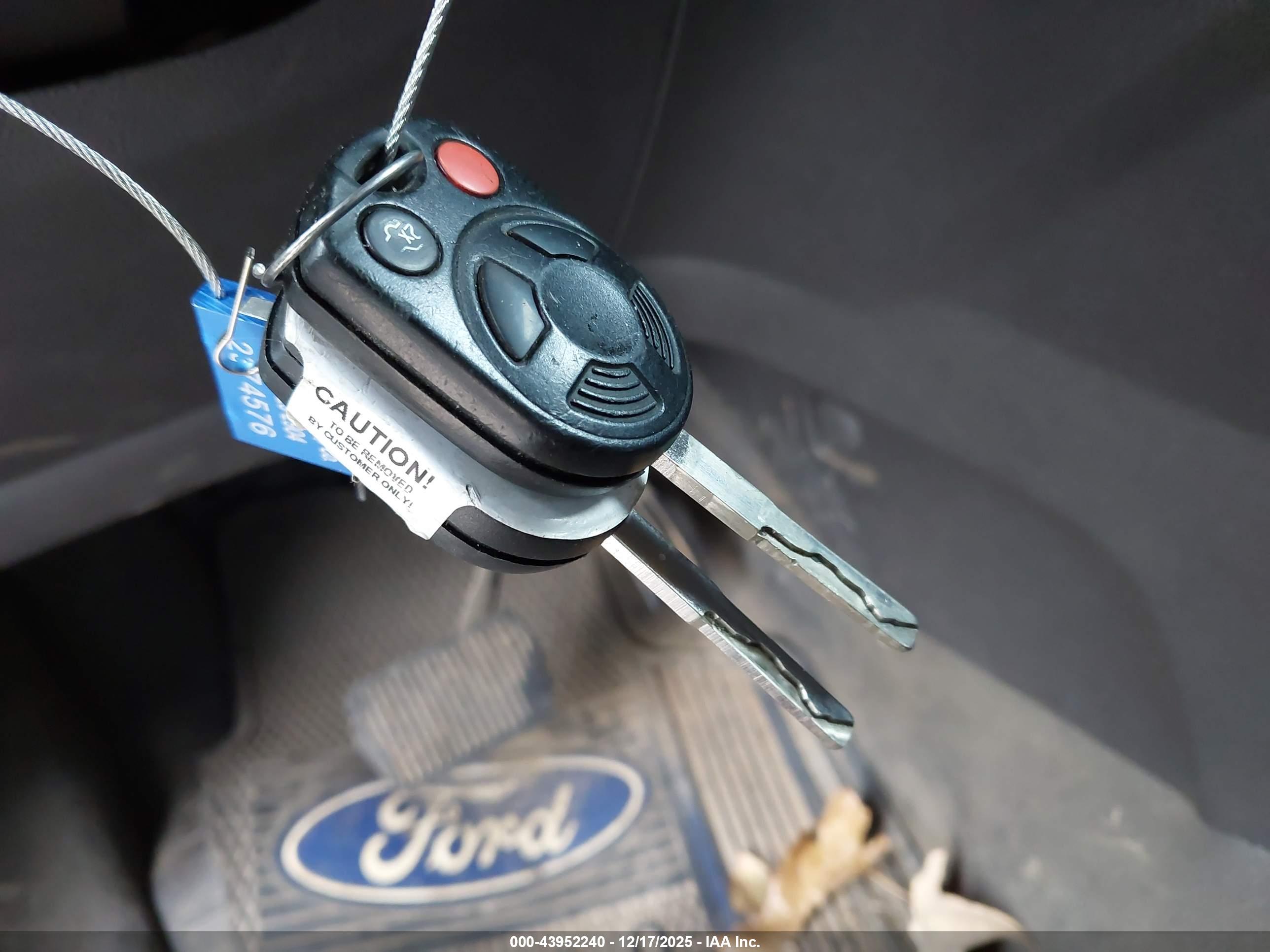 FORD TRANSIT image 11