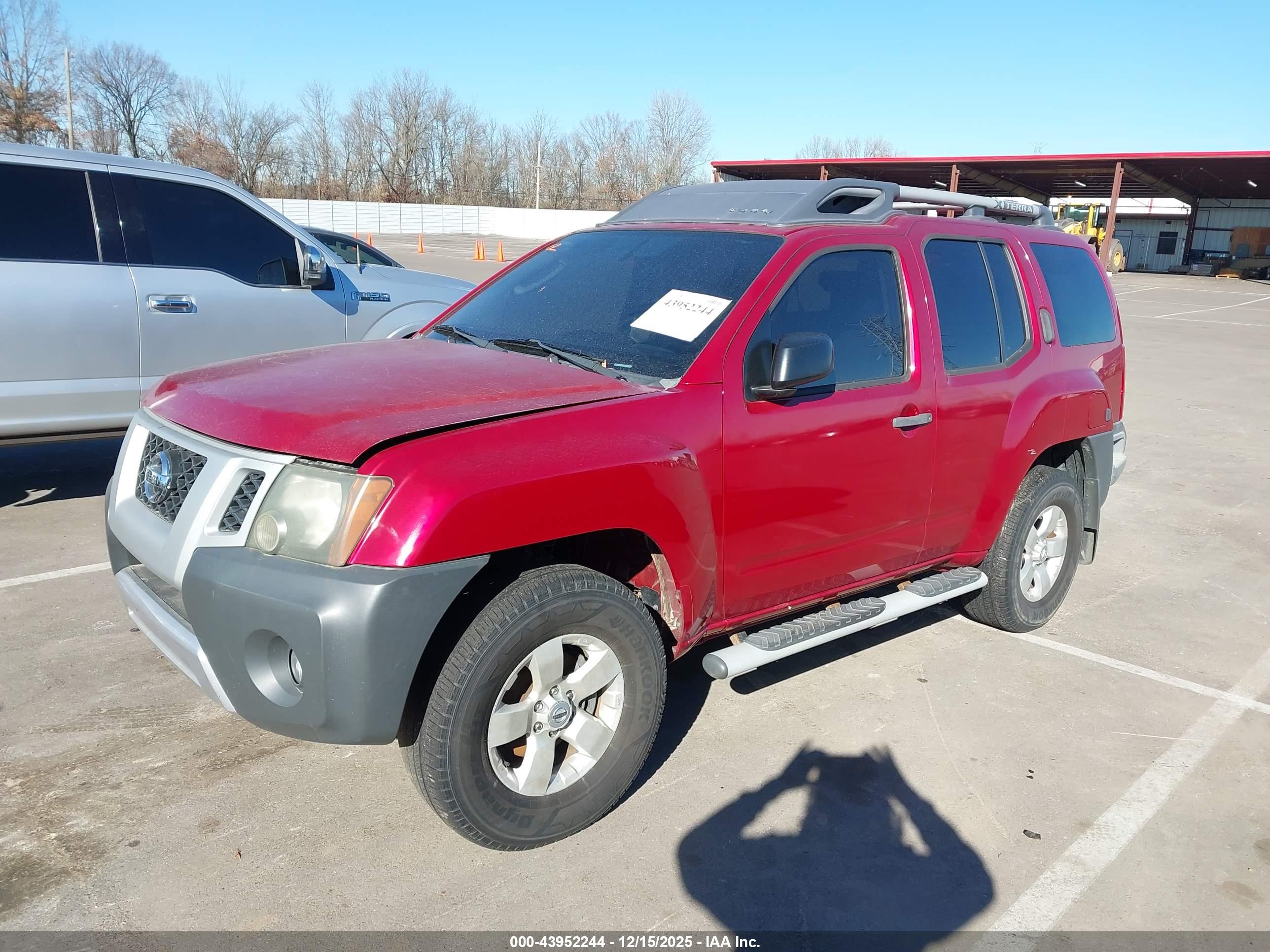 NISSAN XTERRA image 2