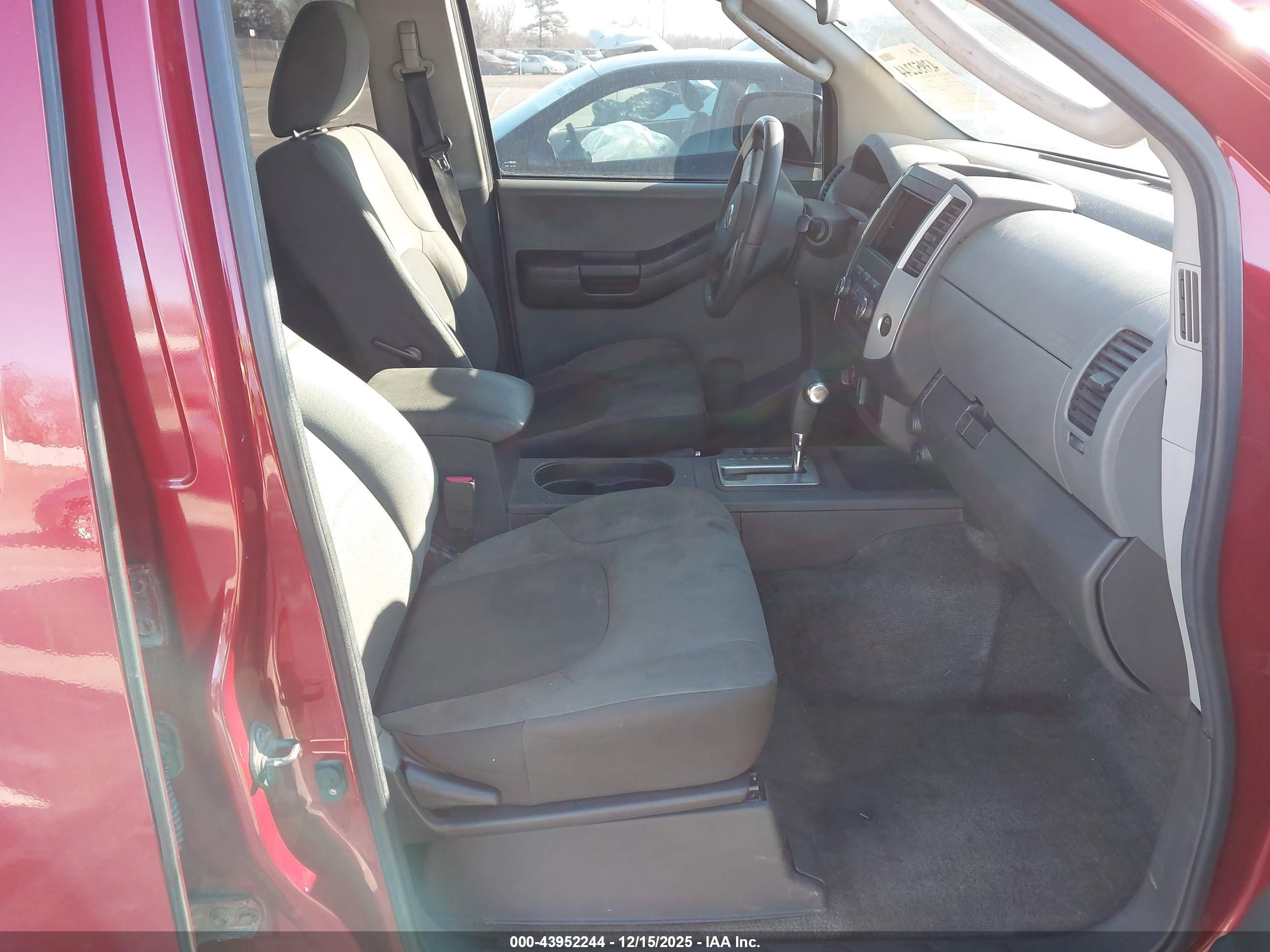 NISSAN XTERRA image 5