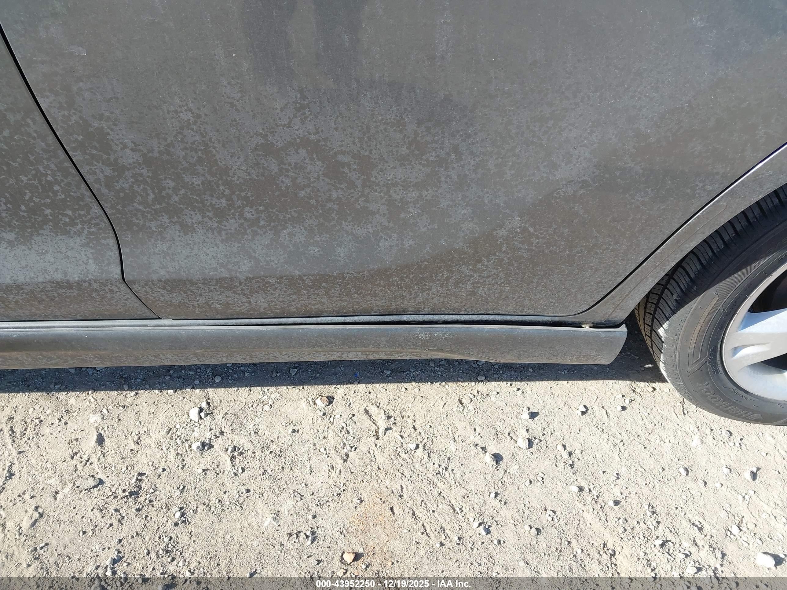 TOYOTA MATRIX image 6