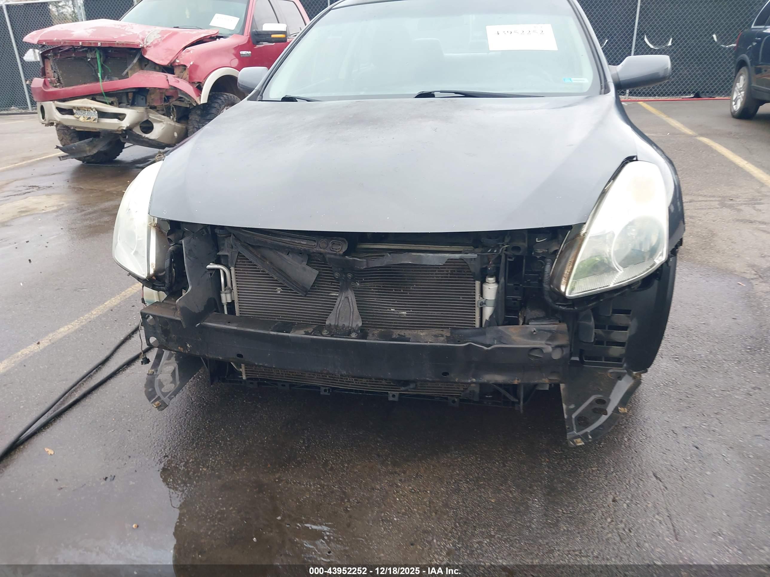 NISSAN ALTIMA image 6