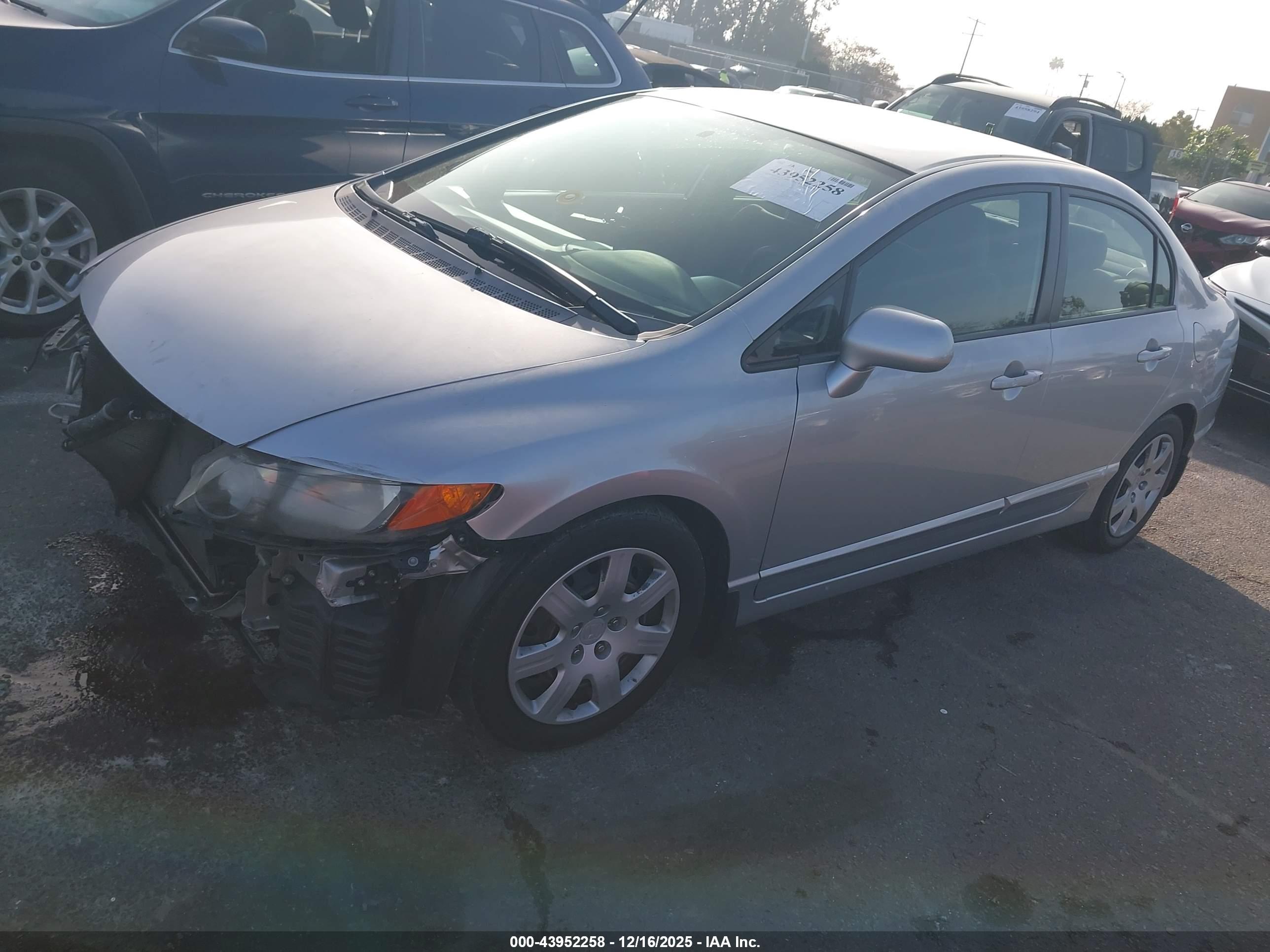 HONDA CIVIC image 2
