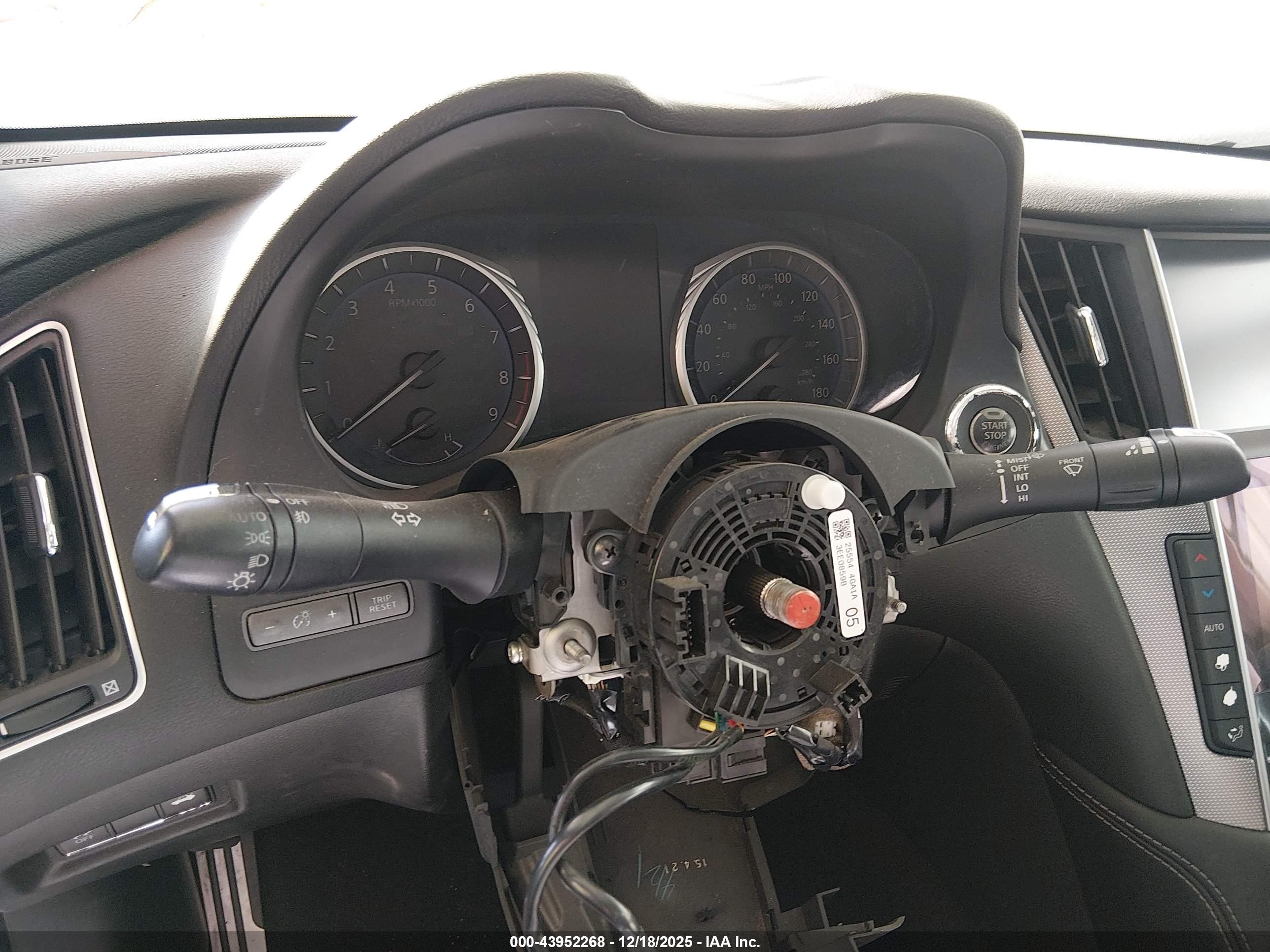 INFINITI Q50 image 7