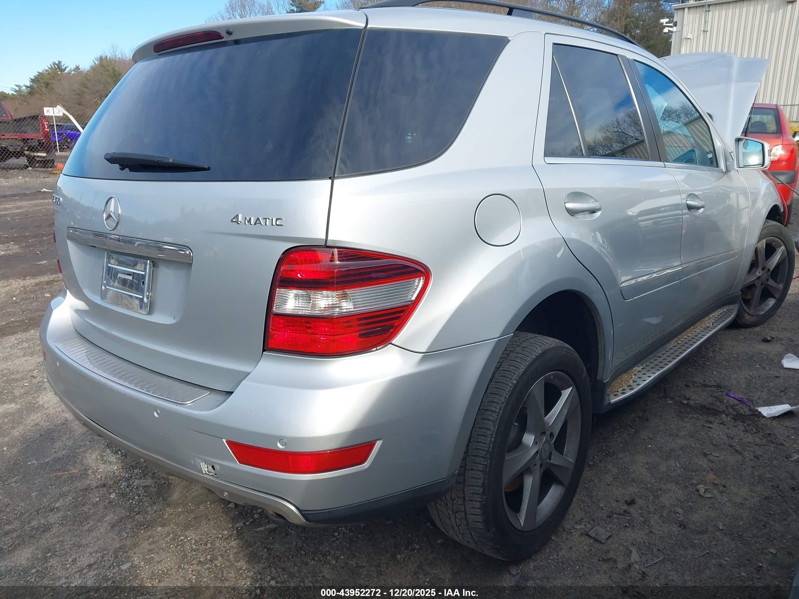 MERCEDES-BENZ ML image 4