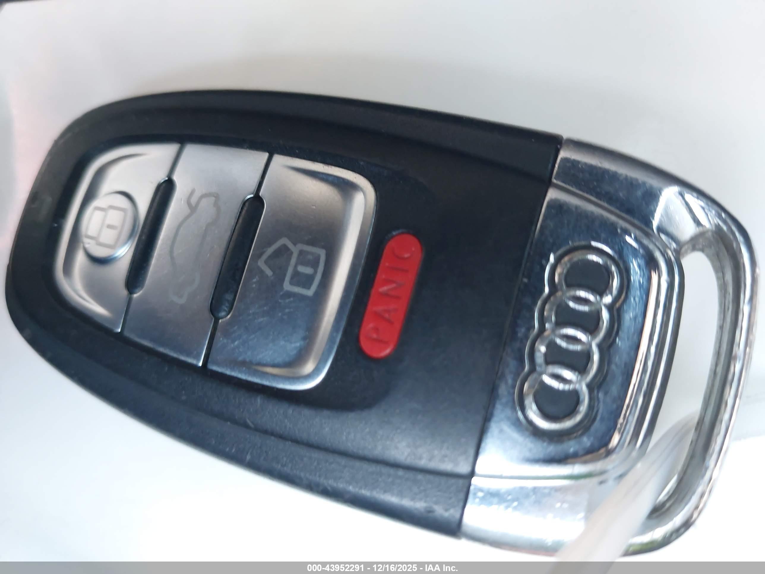 AUDI S4 image 11