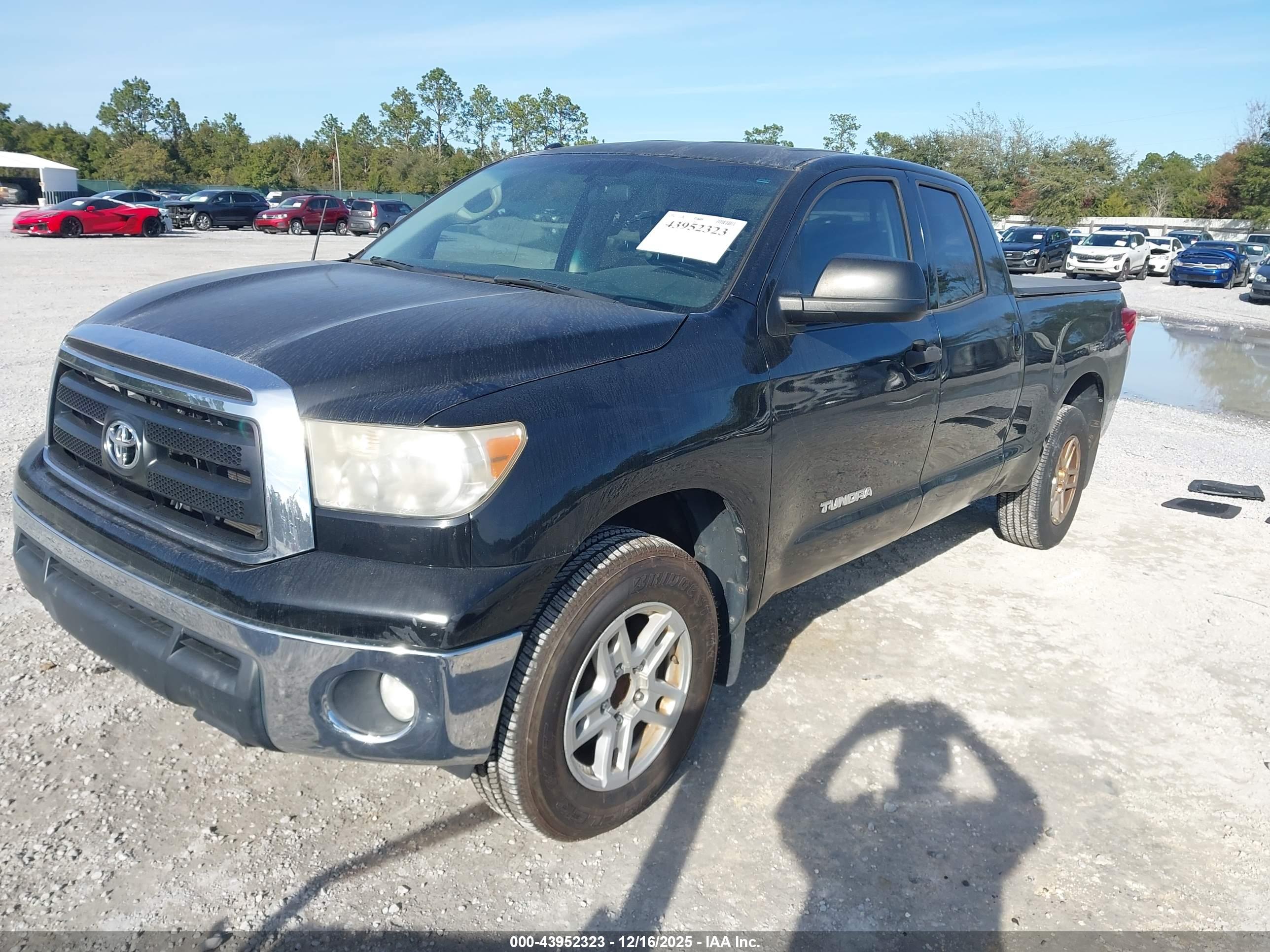 TOYOTA TUNDRA image 2
