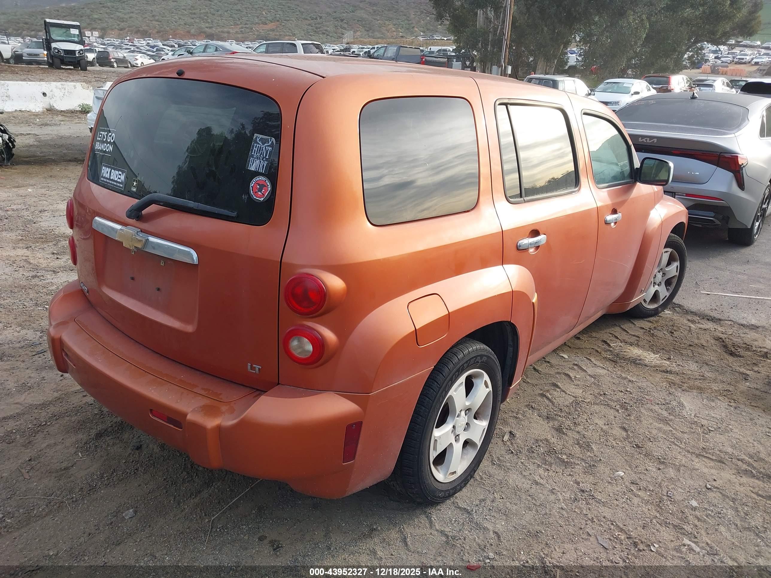 CHEVROLET HHR image 4