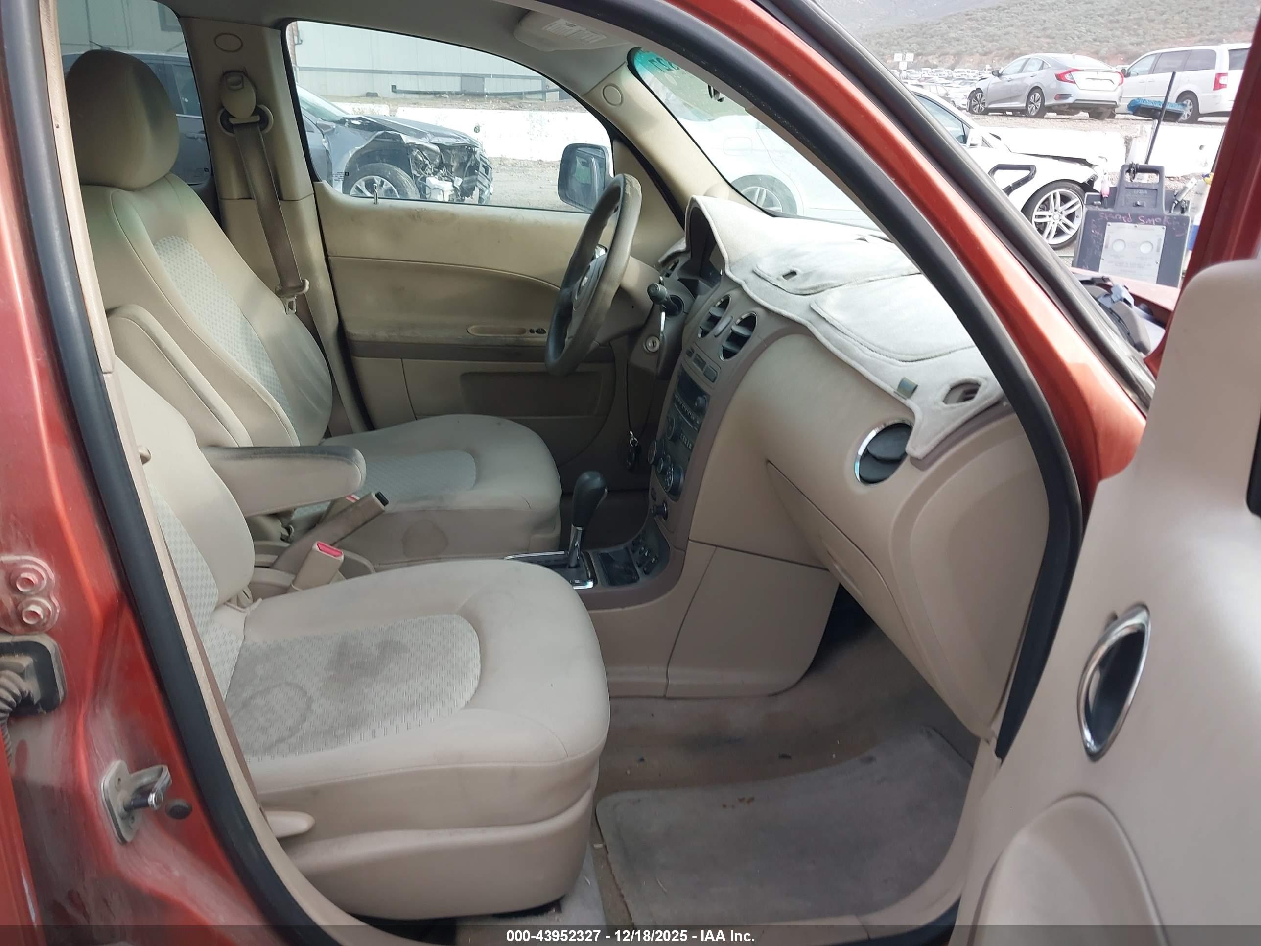 CHEVROLET HHR image 5