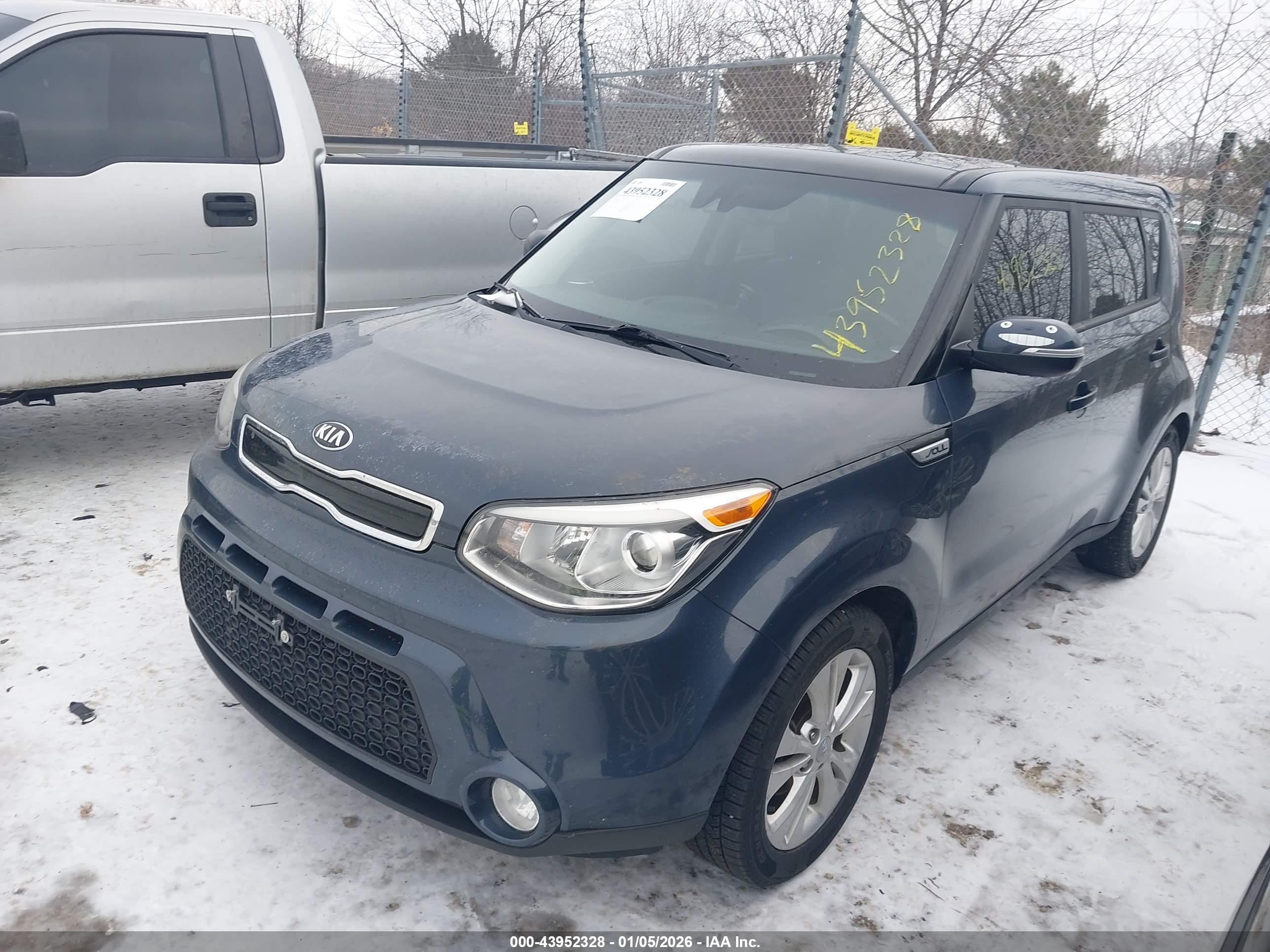 KIA SOUL image 2