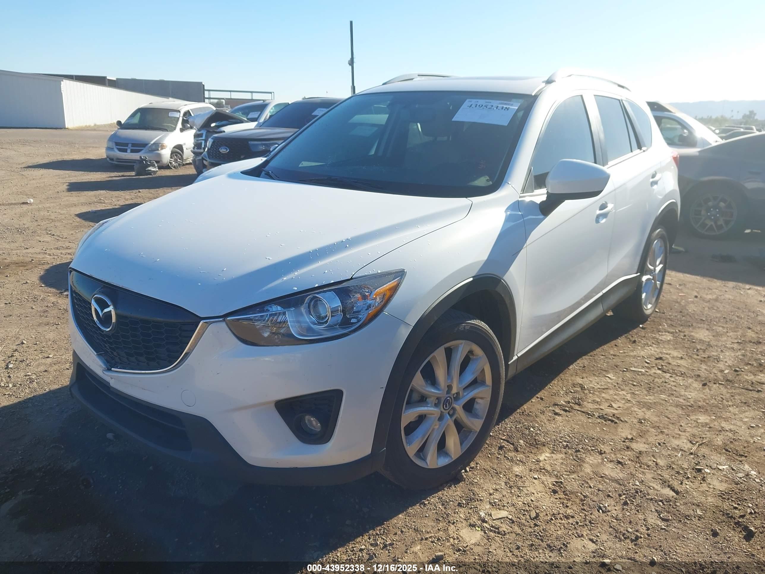 MAZDA CX-5 image 2