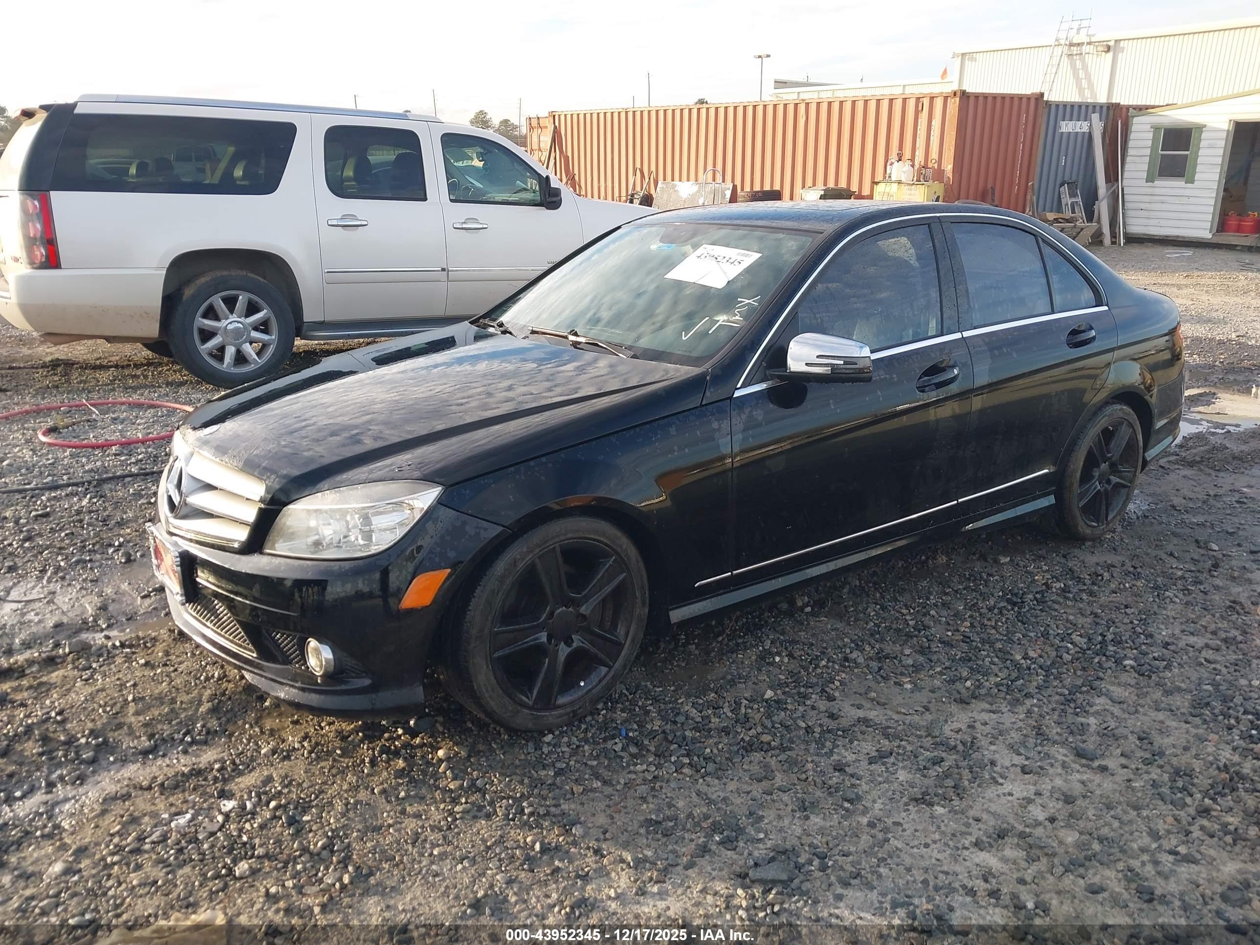 MERCEDES-BENZ C image 2