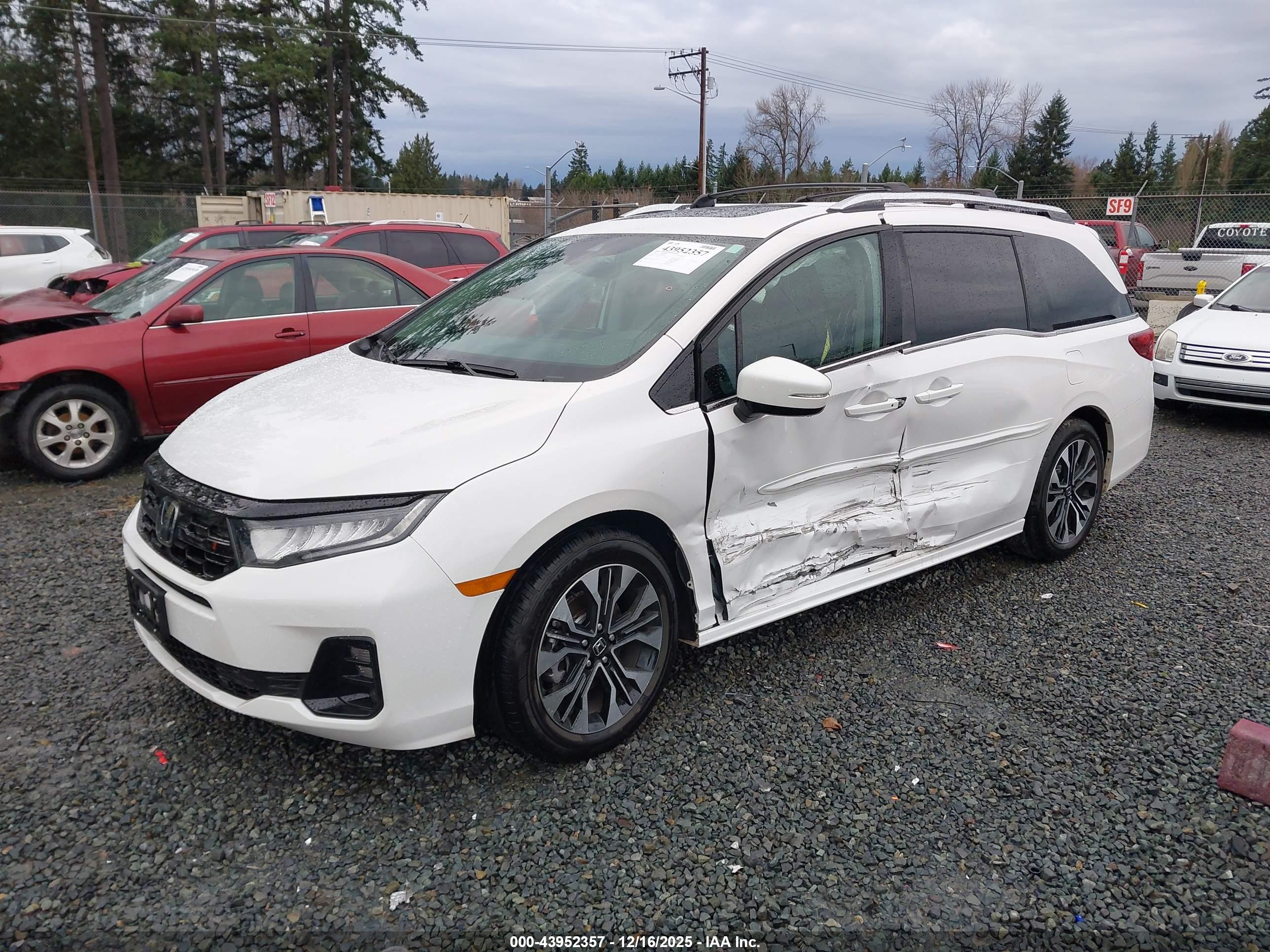 HONDA ODYSSEY image 2