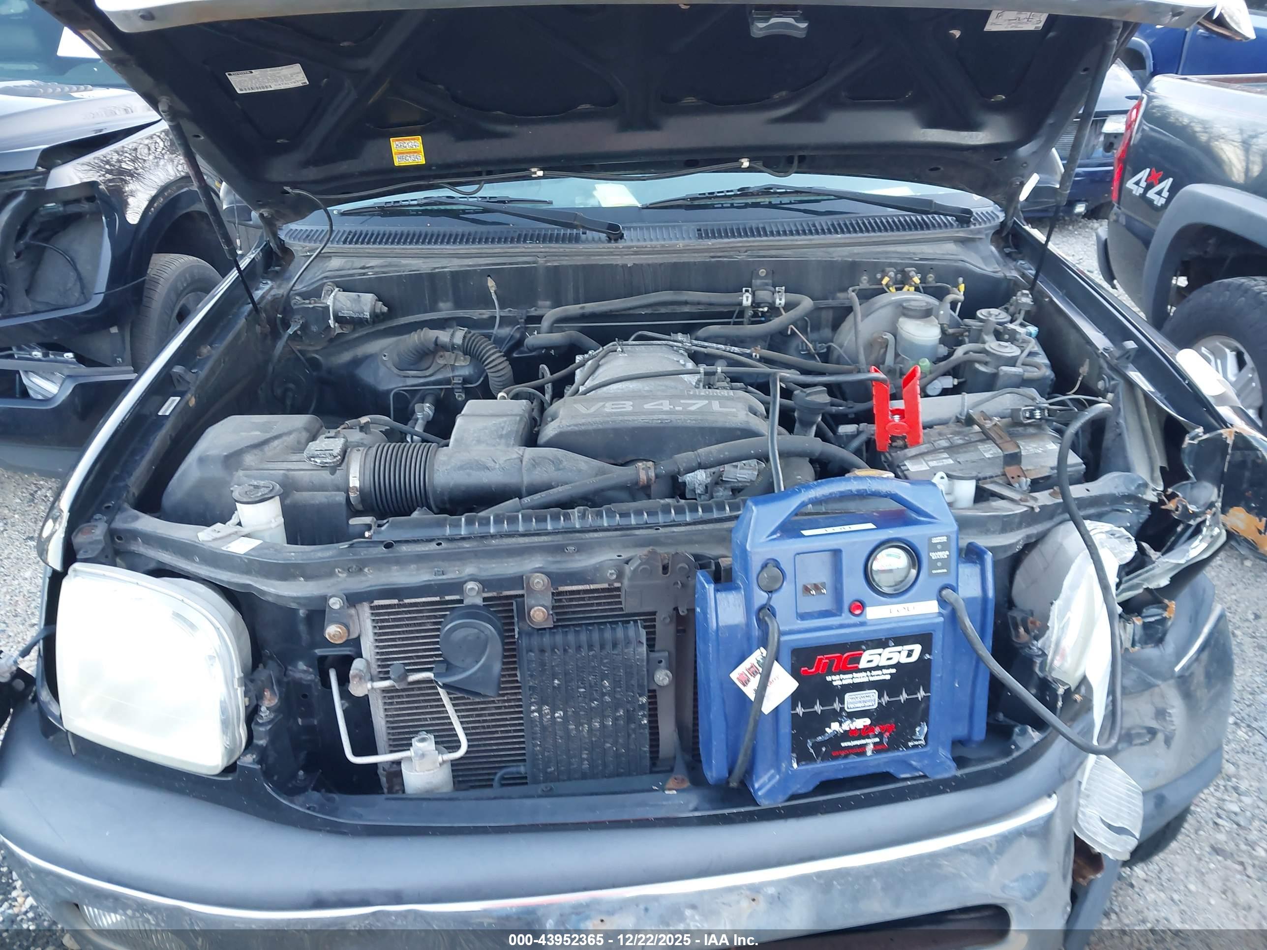 TOYOTA TUNDRA image 10