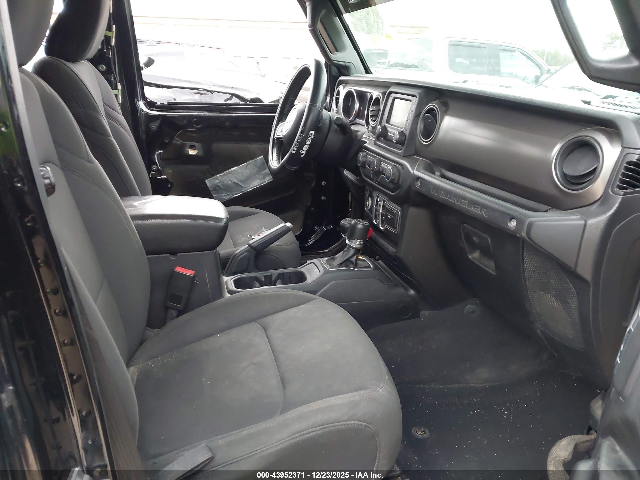 JEEP WRANGLER image 5