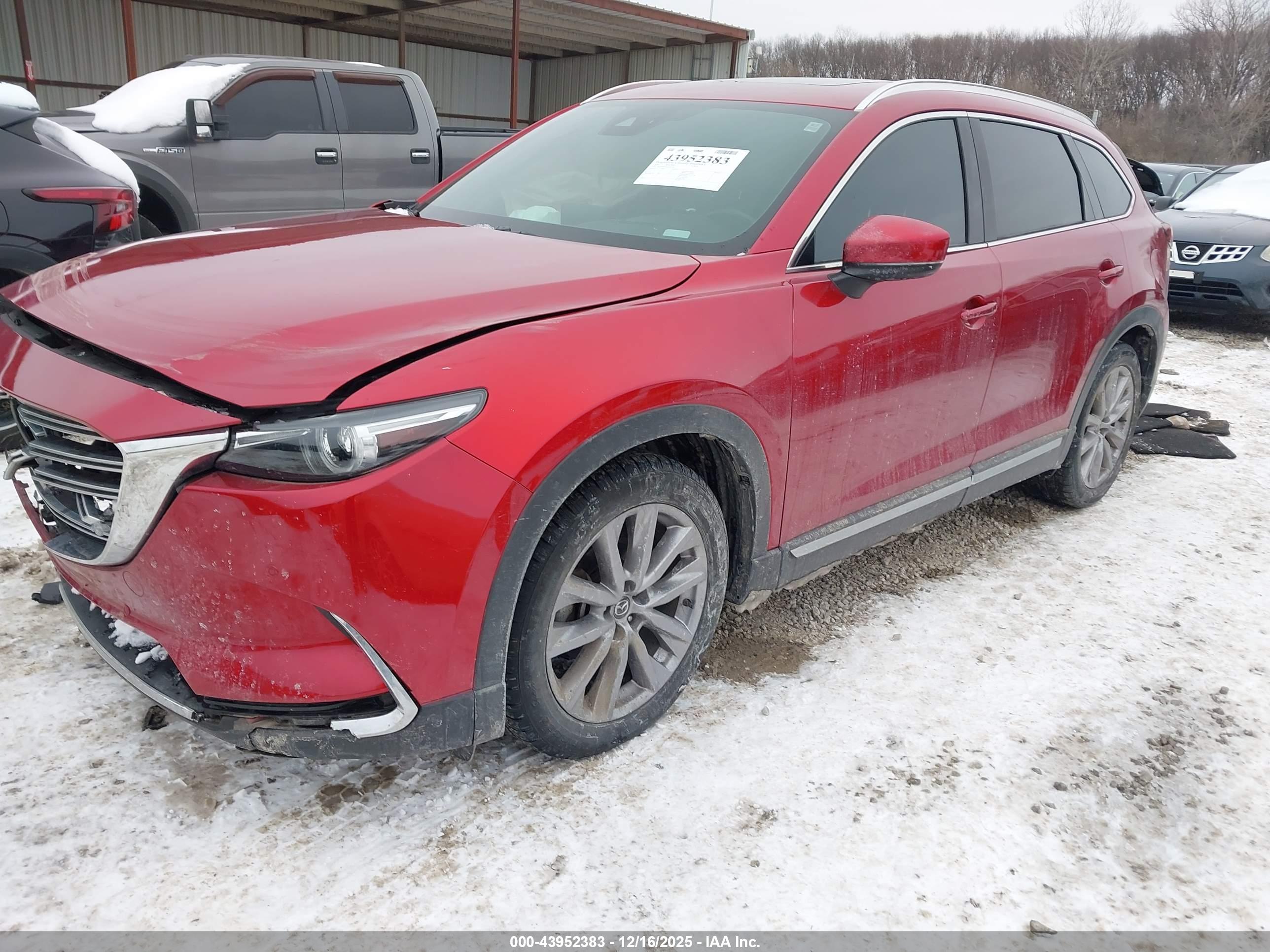 MAZDA CX-9 image 2