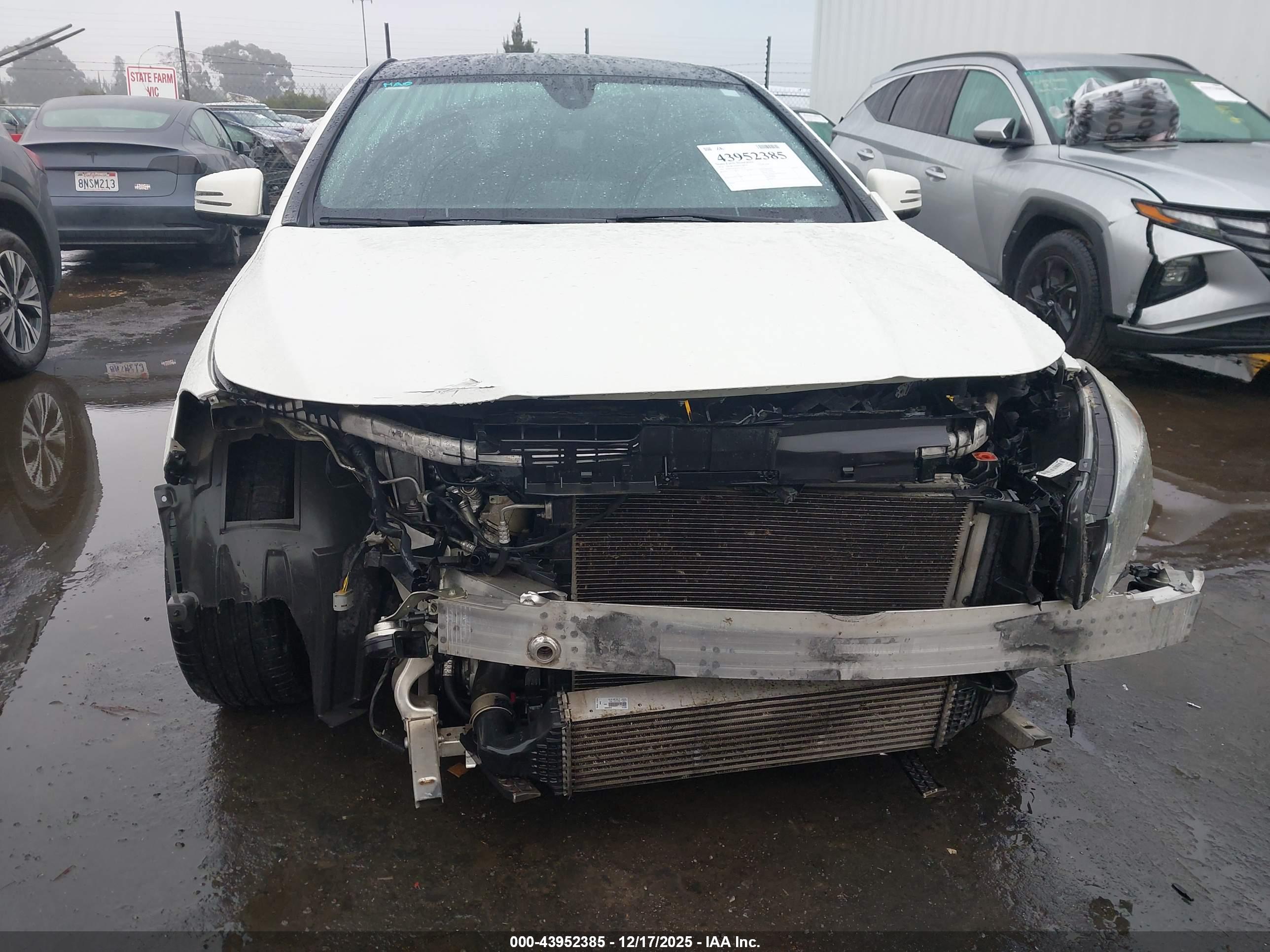 MERCEDES-BENZ CLA image 6