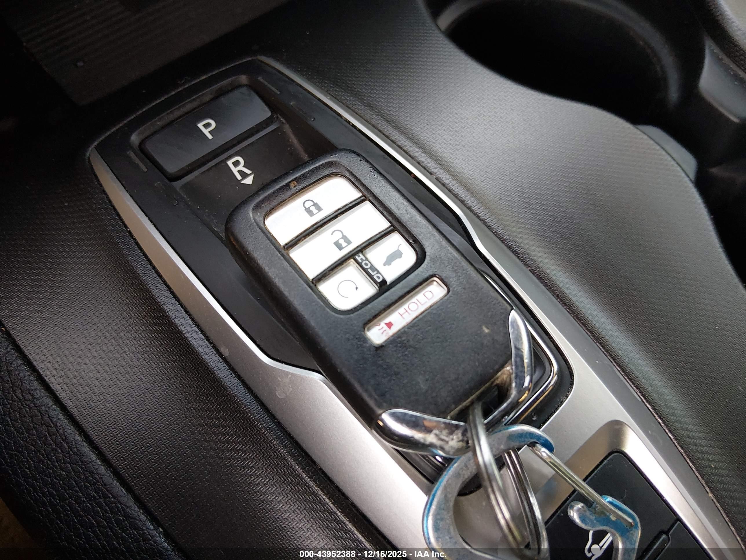 HONDA PILOT image 11