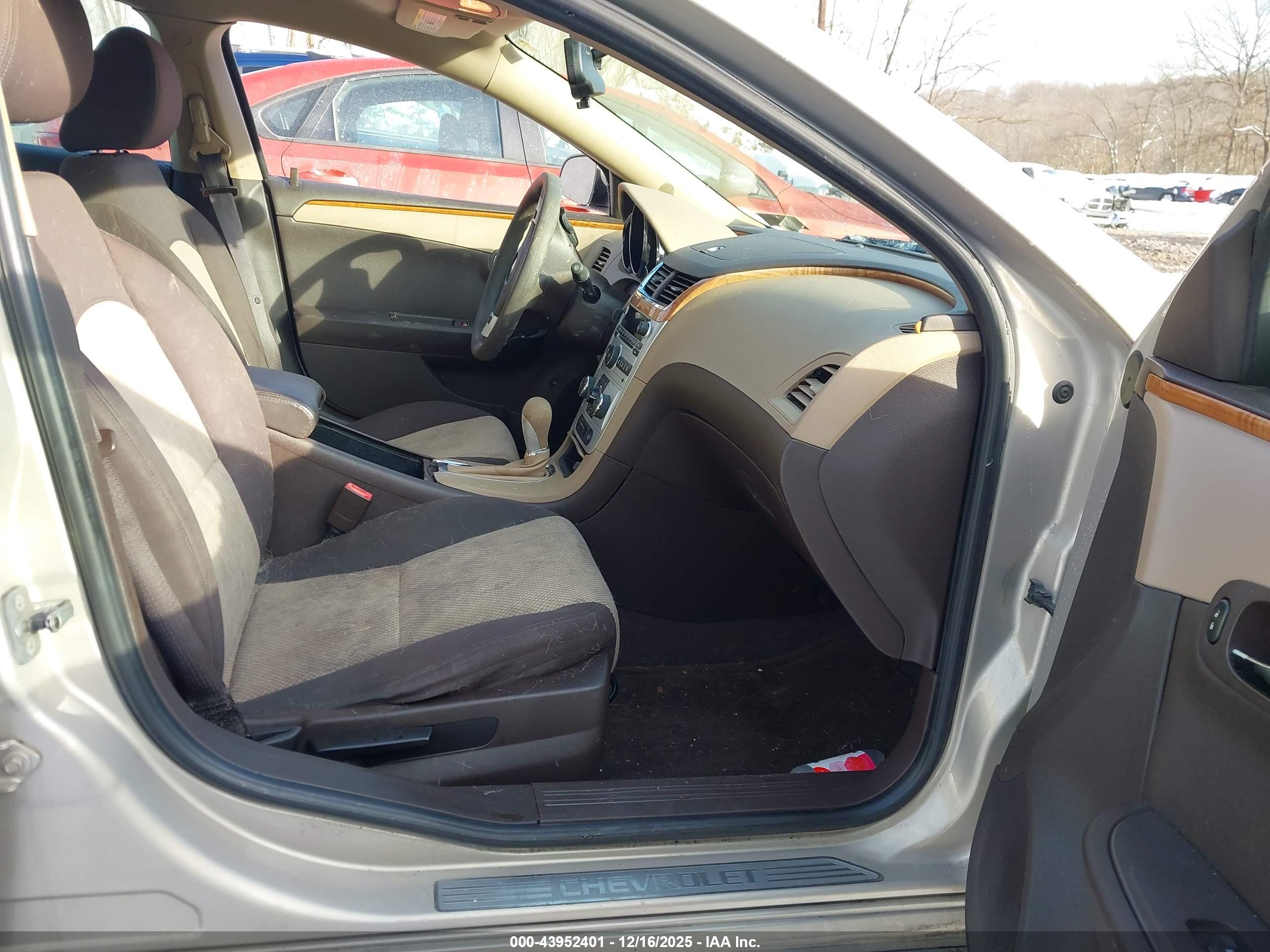 CHEVROLET MALIBU image 5