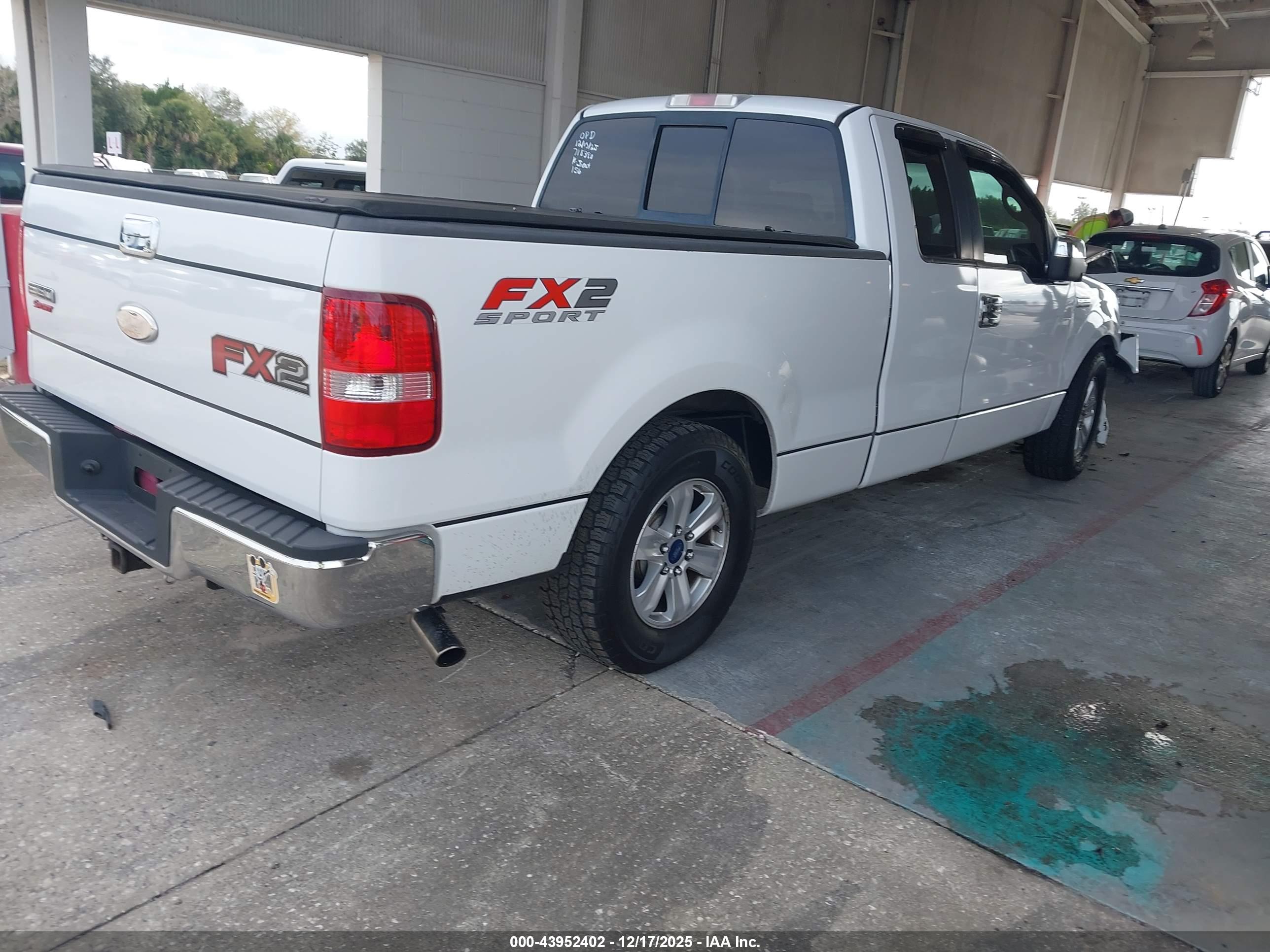 FORD F-150 image 4
