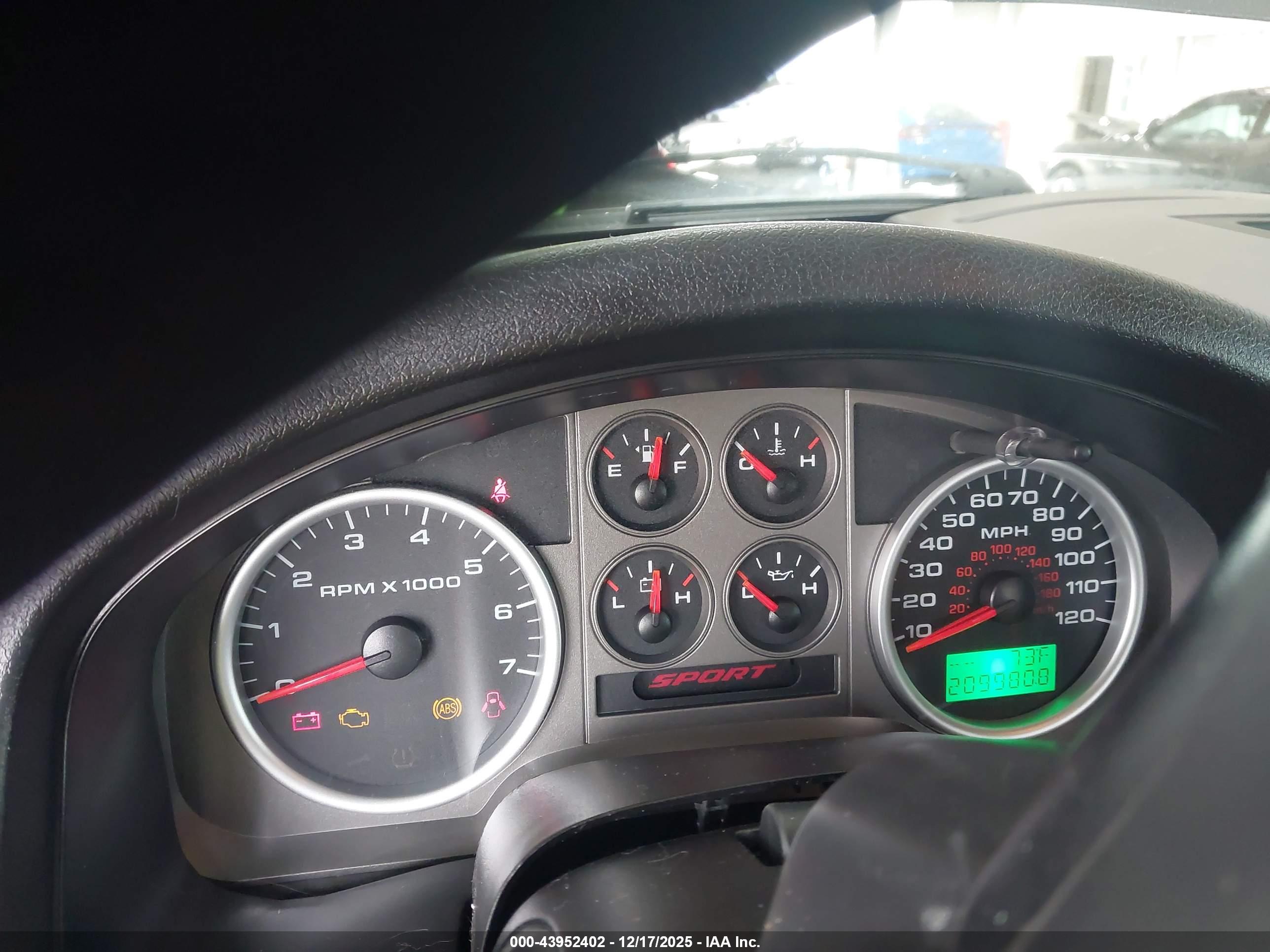 FORD F-150 image 7