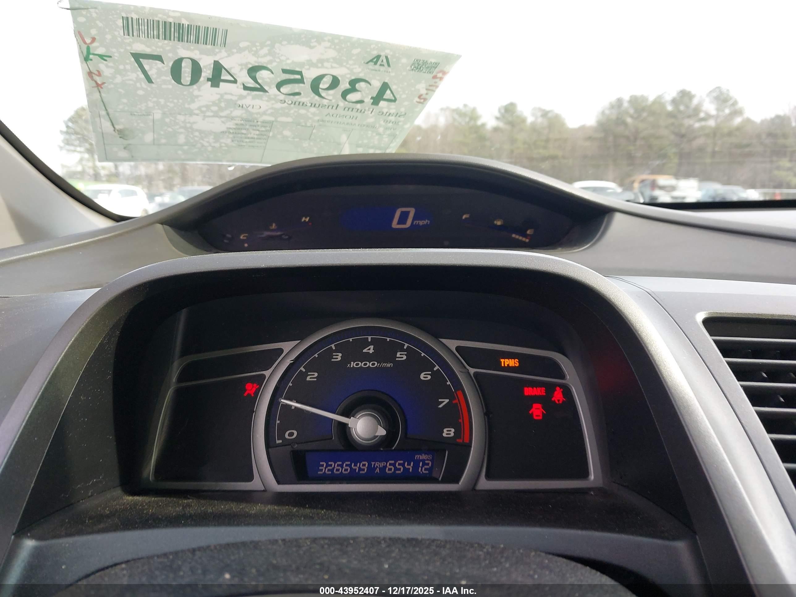 HONDA CIVIC image 7