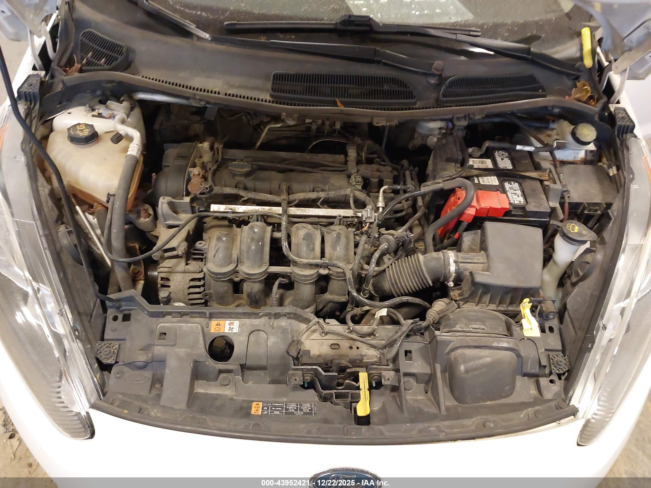 FORD FIESTA image 10