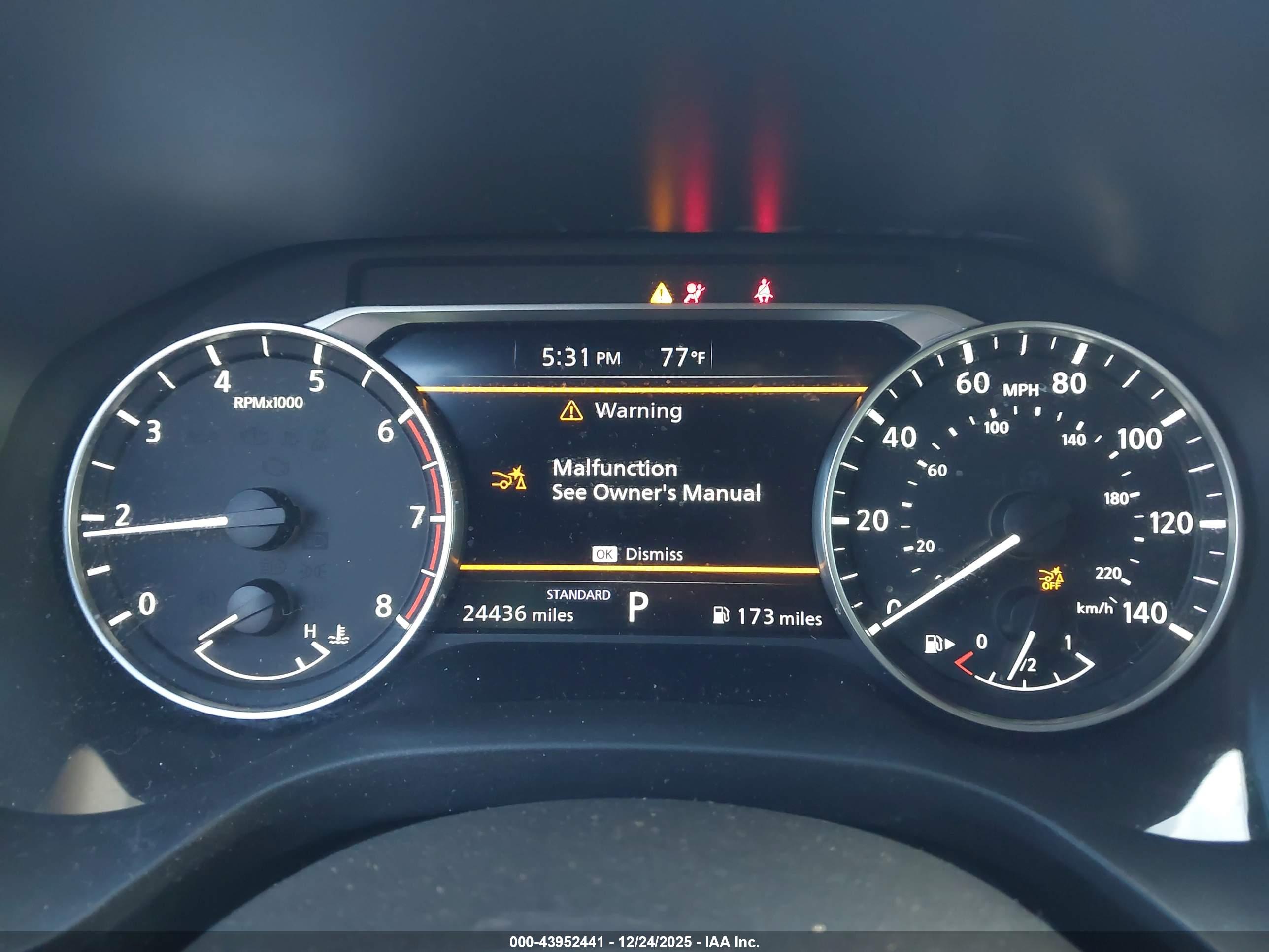 NISSAN ROGUE image 7