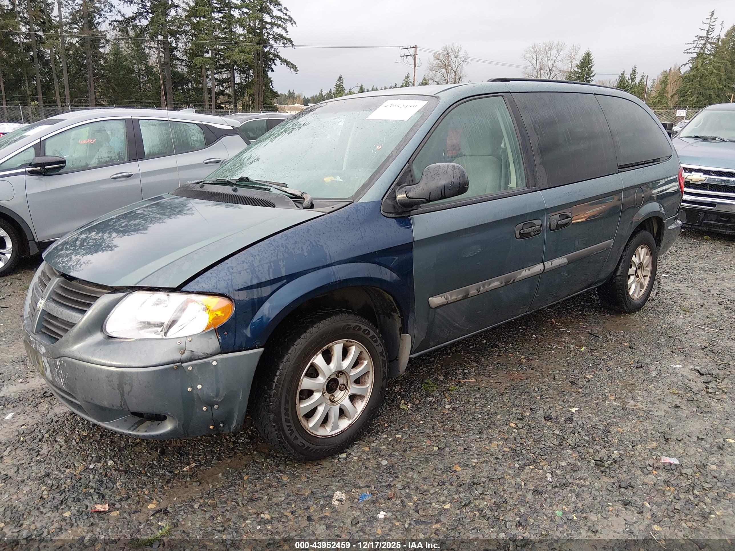 DODGE GRAND image 2