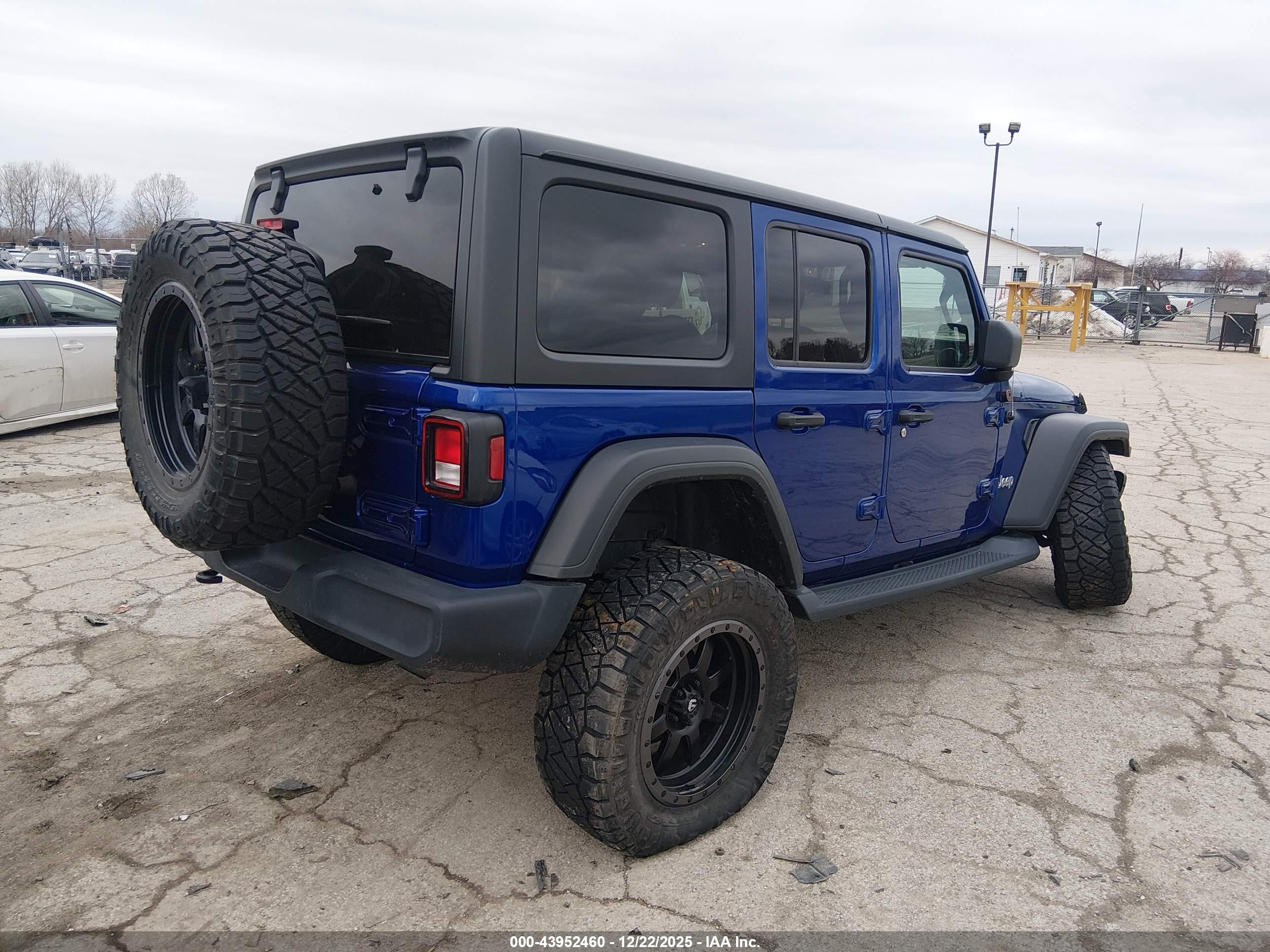 JEEP WRANGLER image 4