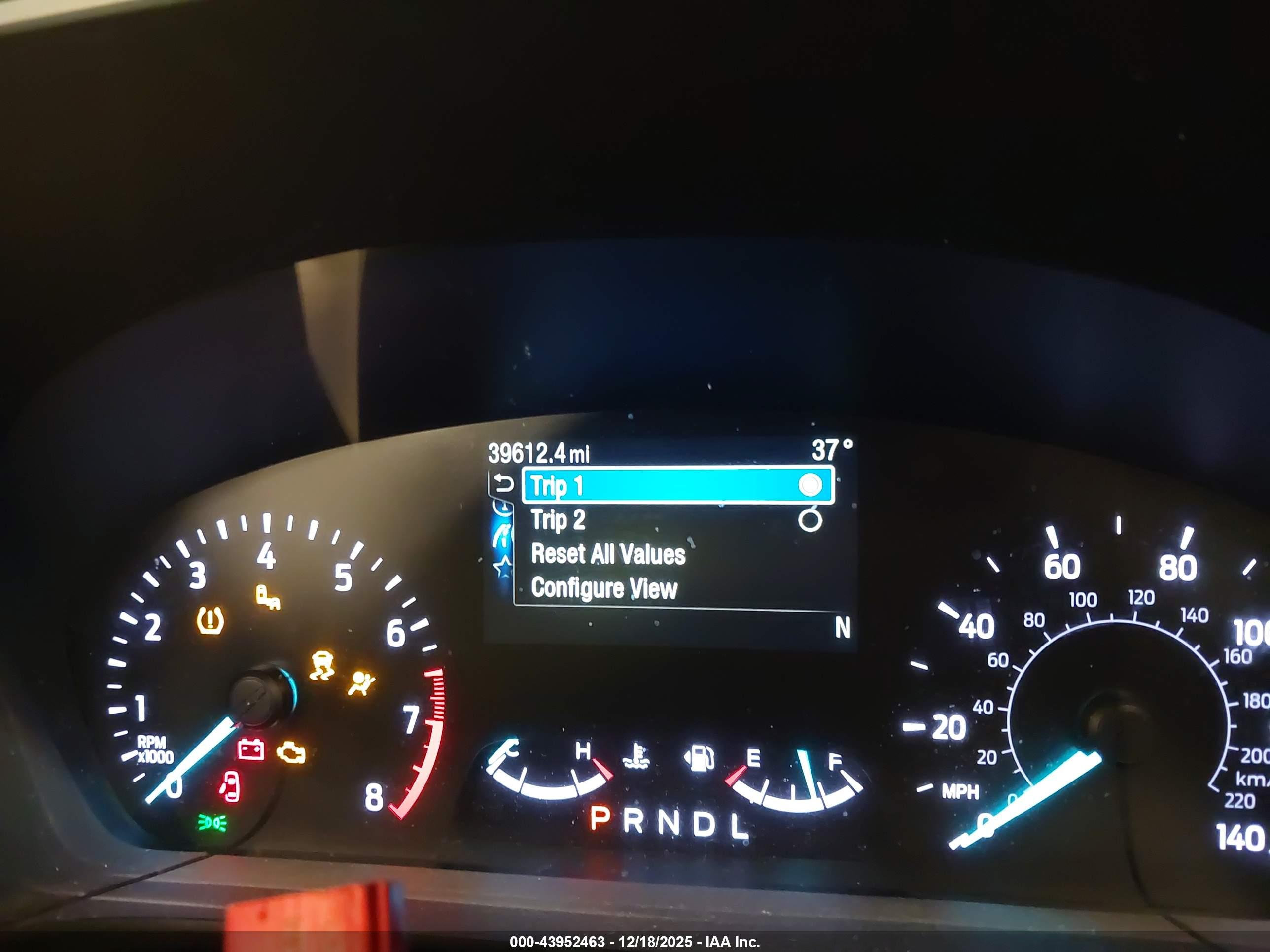 FORD ESCAPE image 7