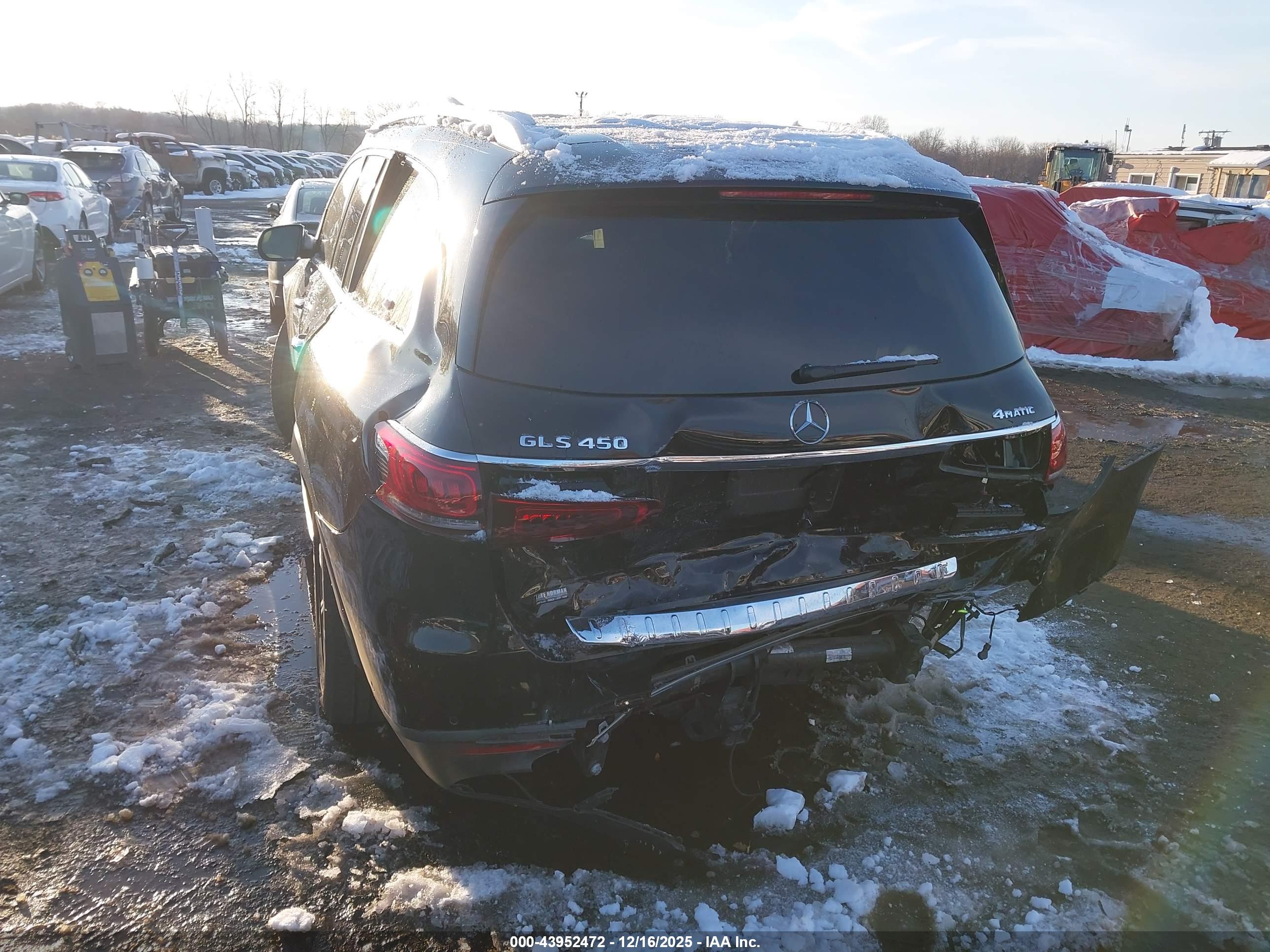 MERCEDES-BENZ GLS image 6
