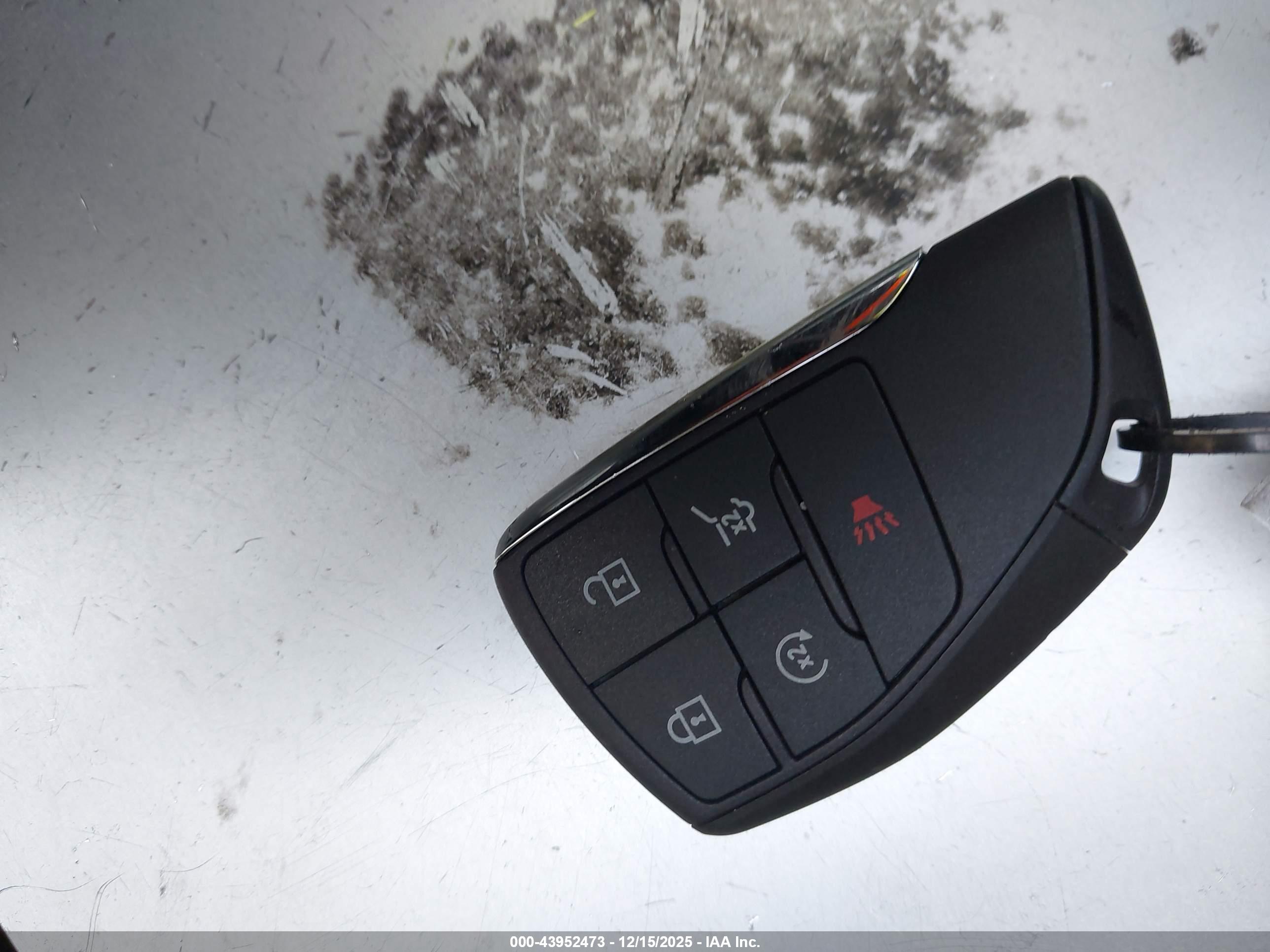 CHEVROLET EQUINOX image 11