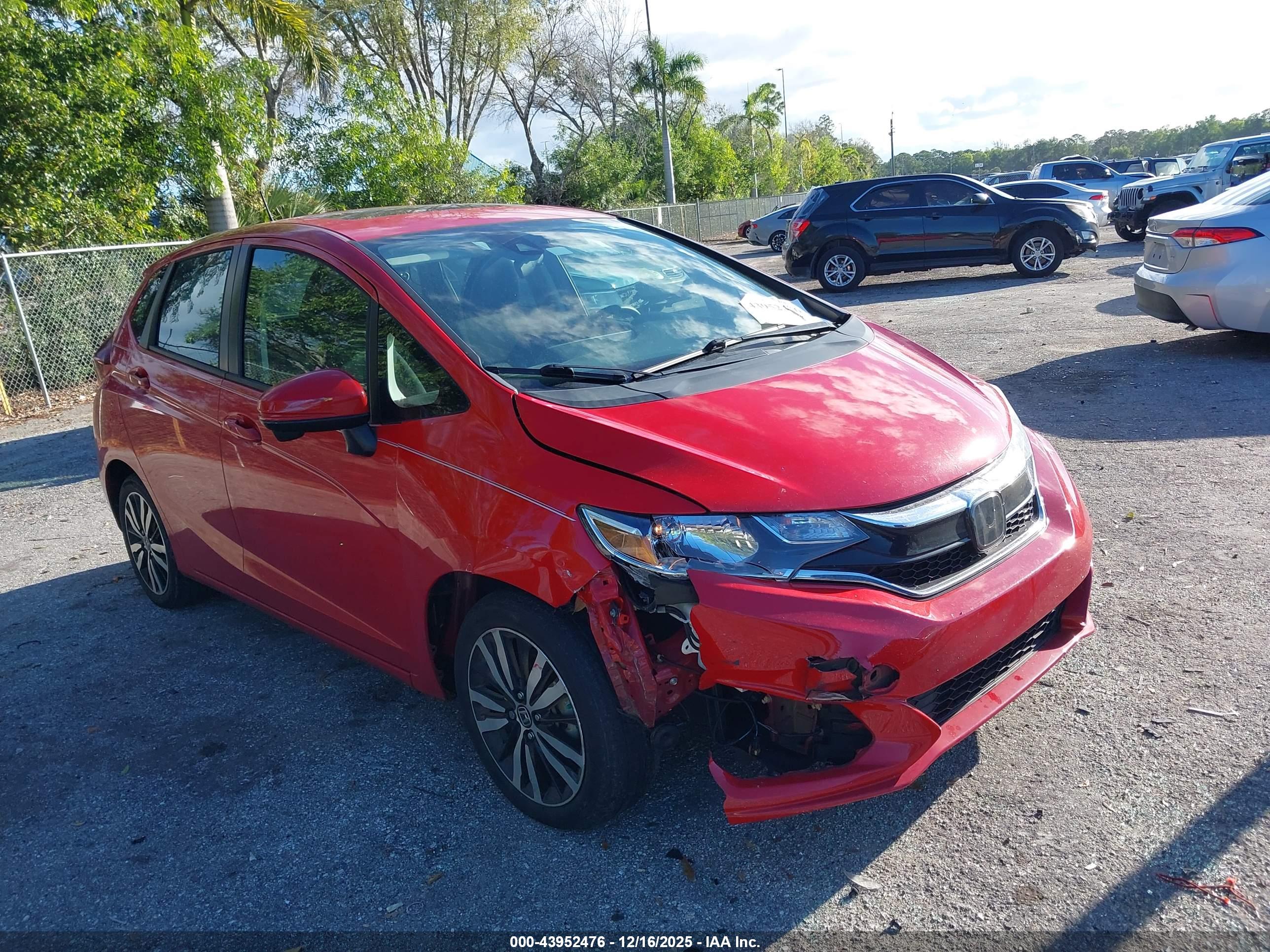 HONDA FIT image 6