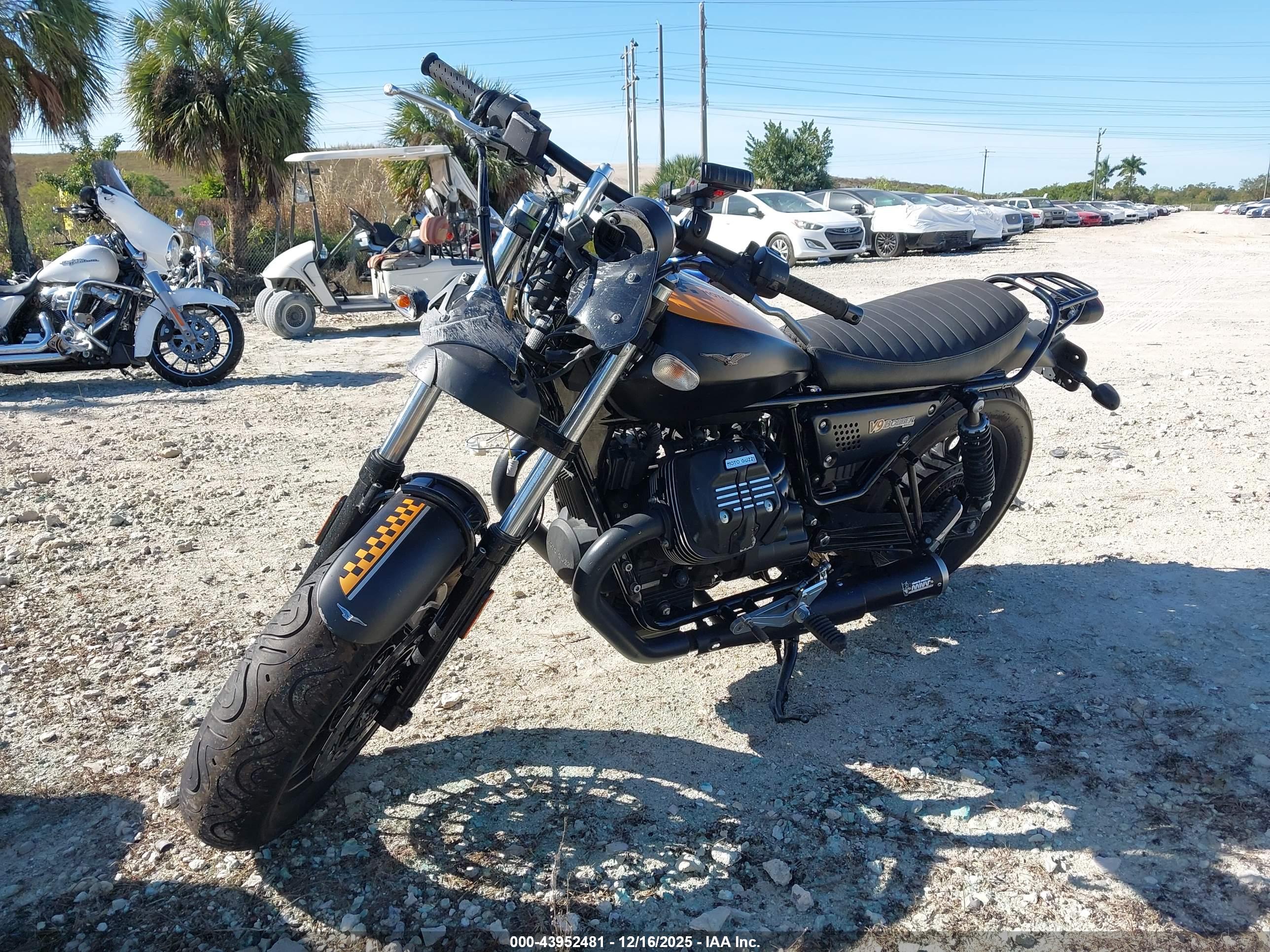 MOTO GUZZI image 2