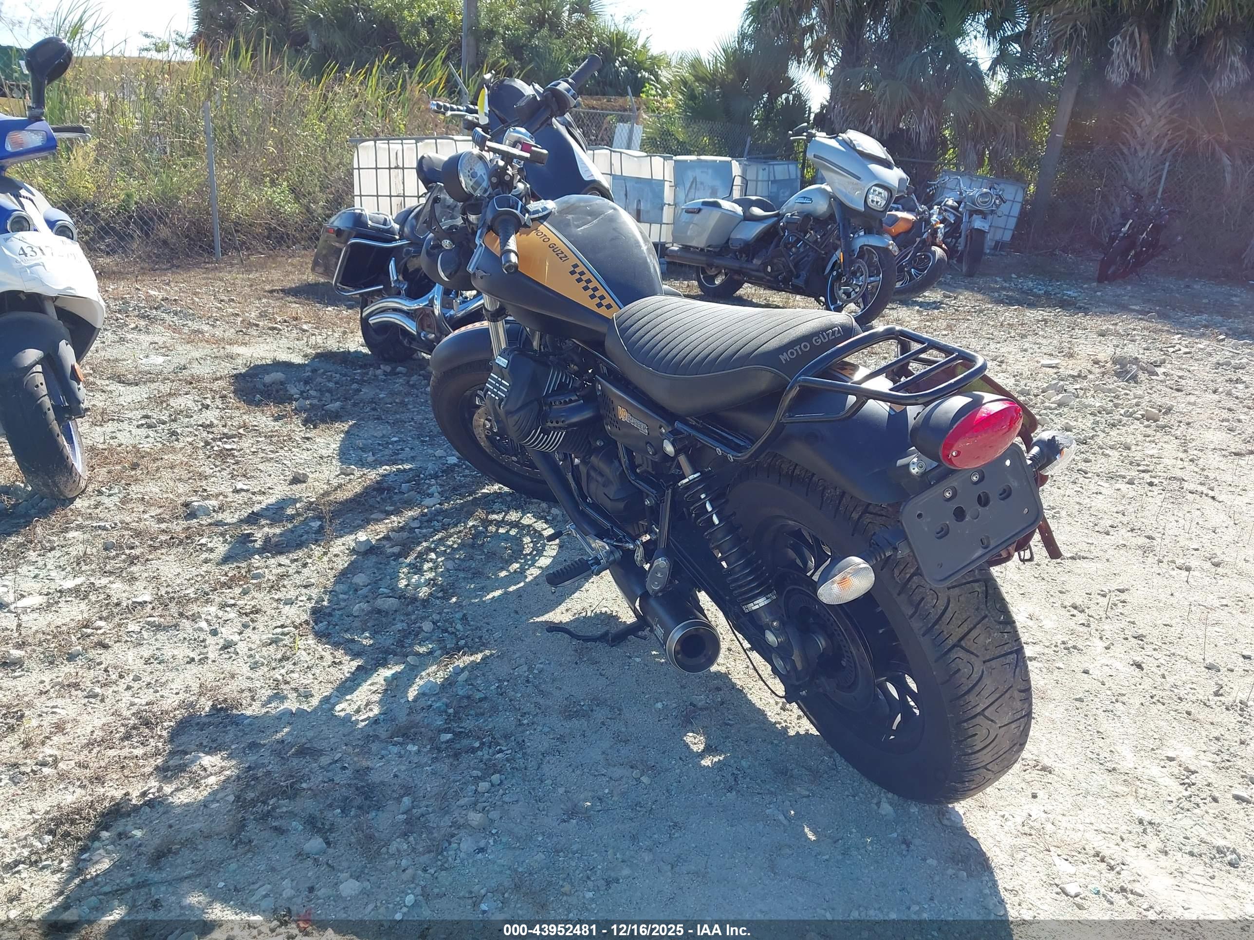 MOTO GUZZI image 3