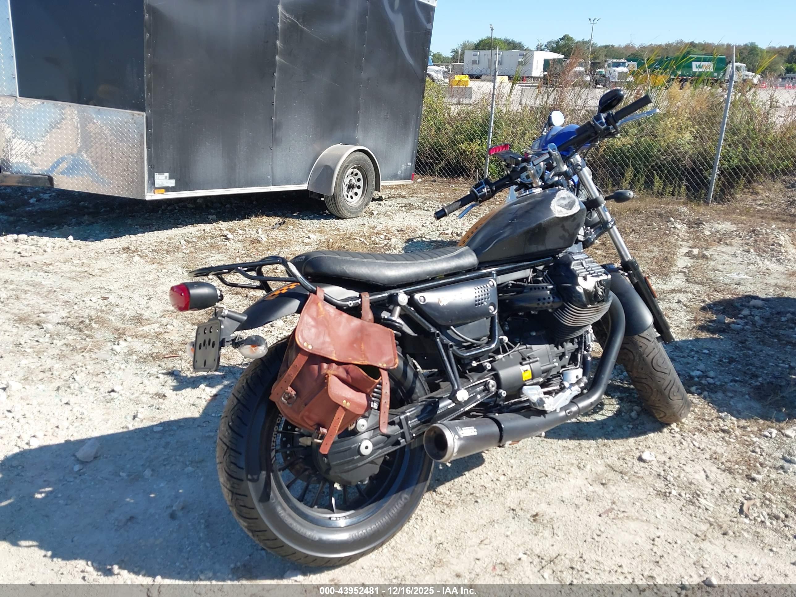 MOTO GUZZI image 4