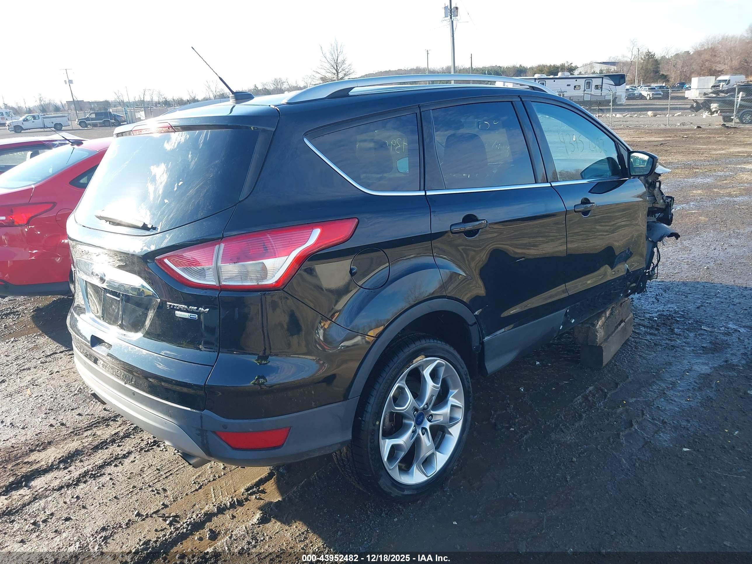 FORD ESCAPE image 4