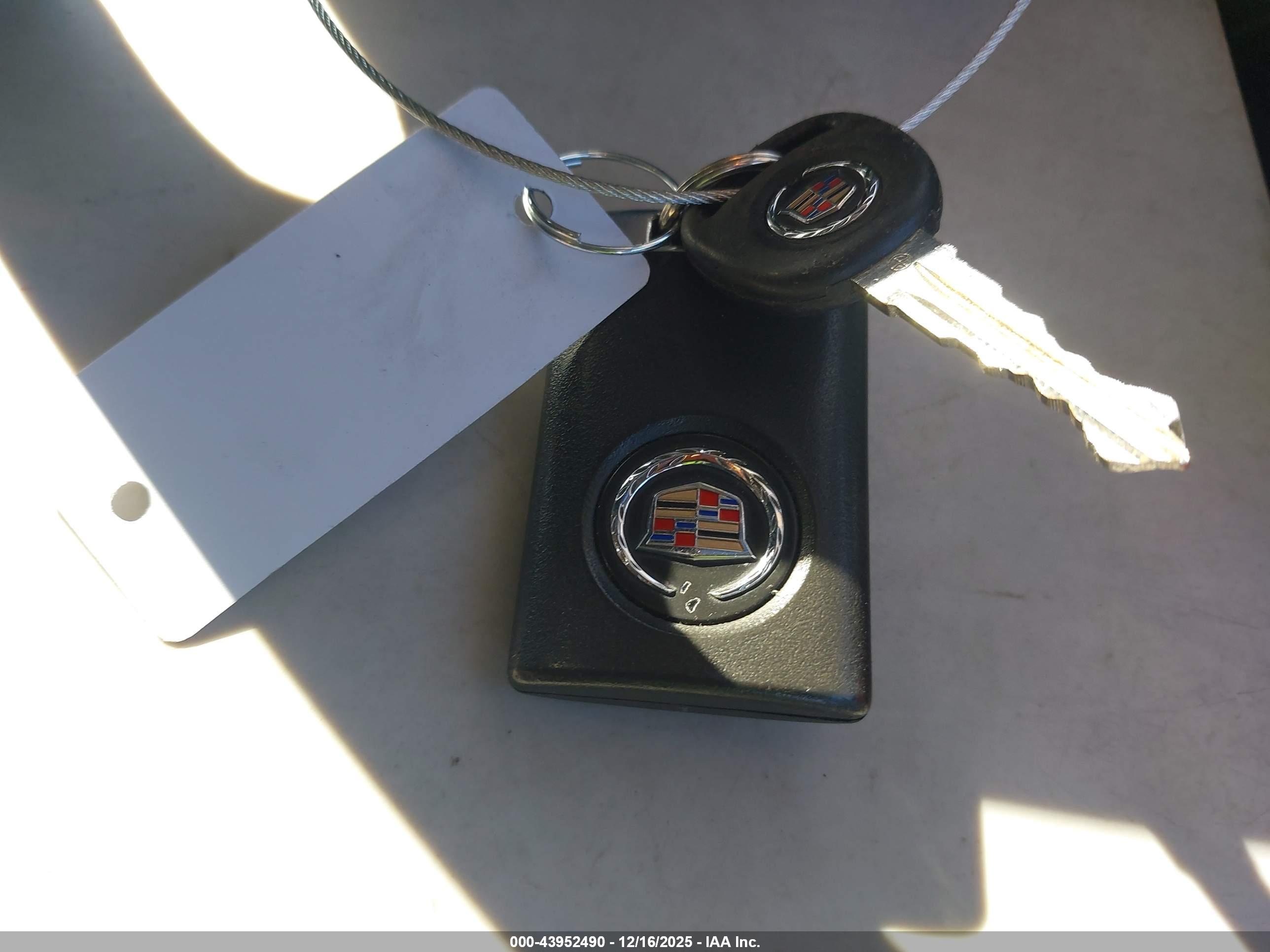 CADILLAC ESCALADE image 11