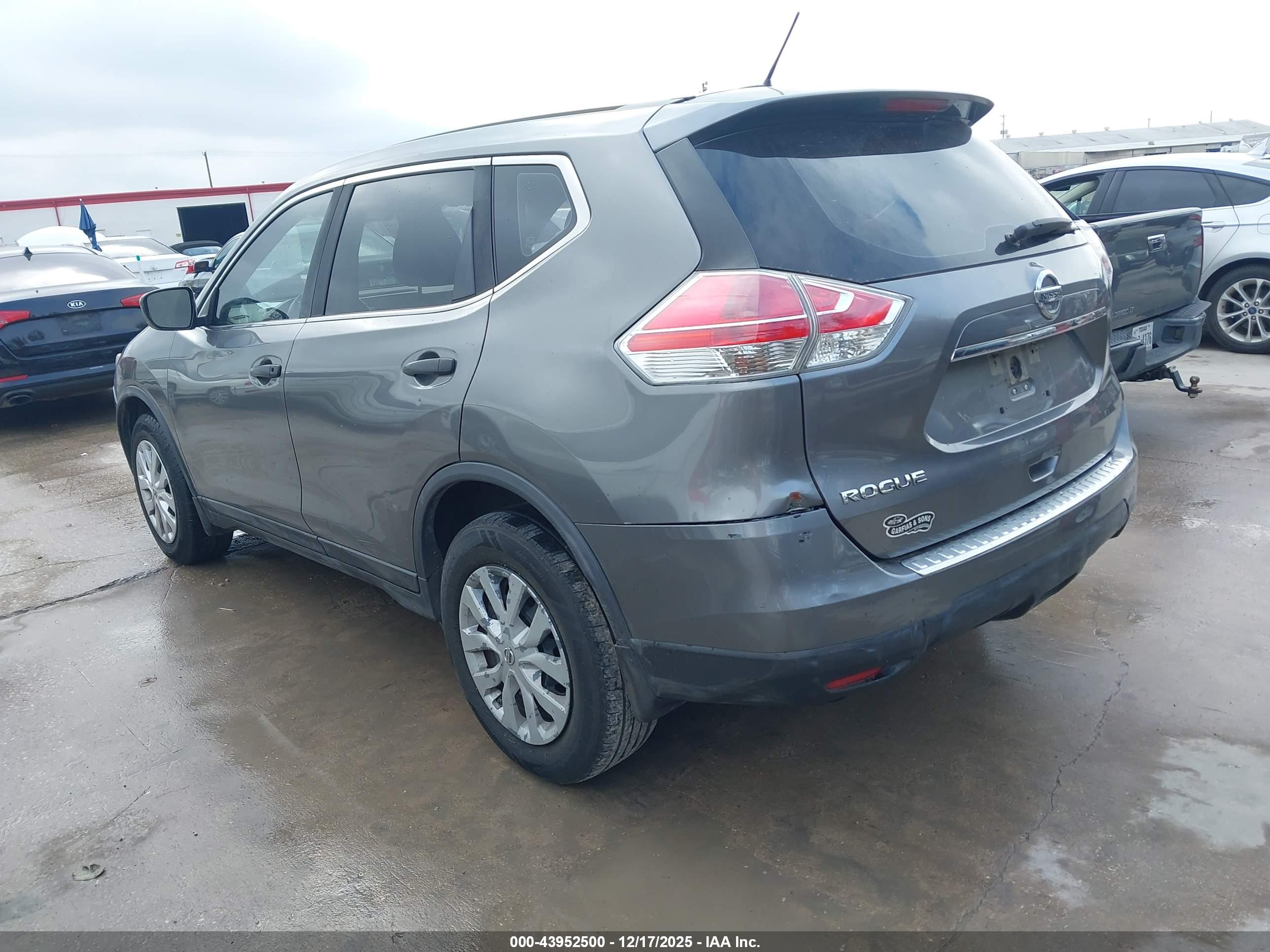 NISSAN ROGUE image 3