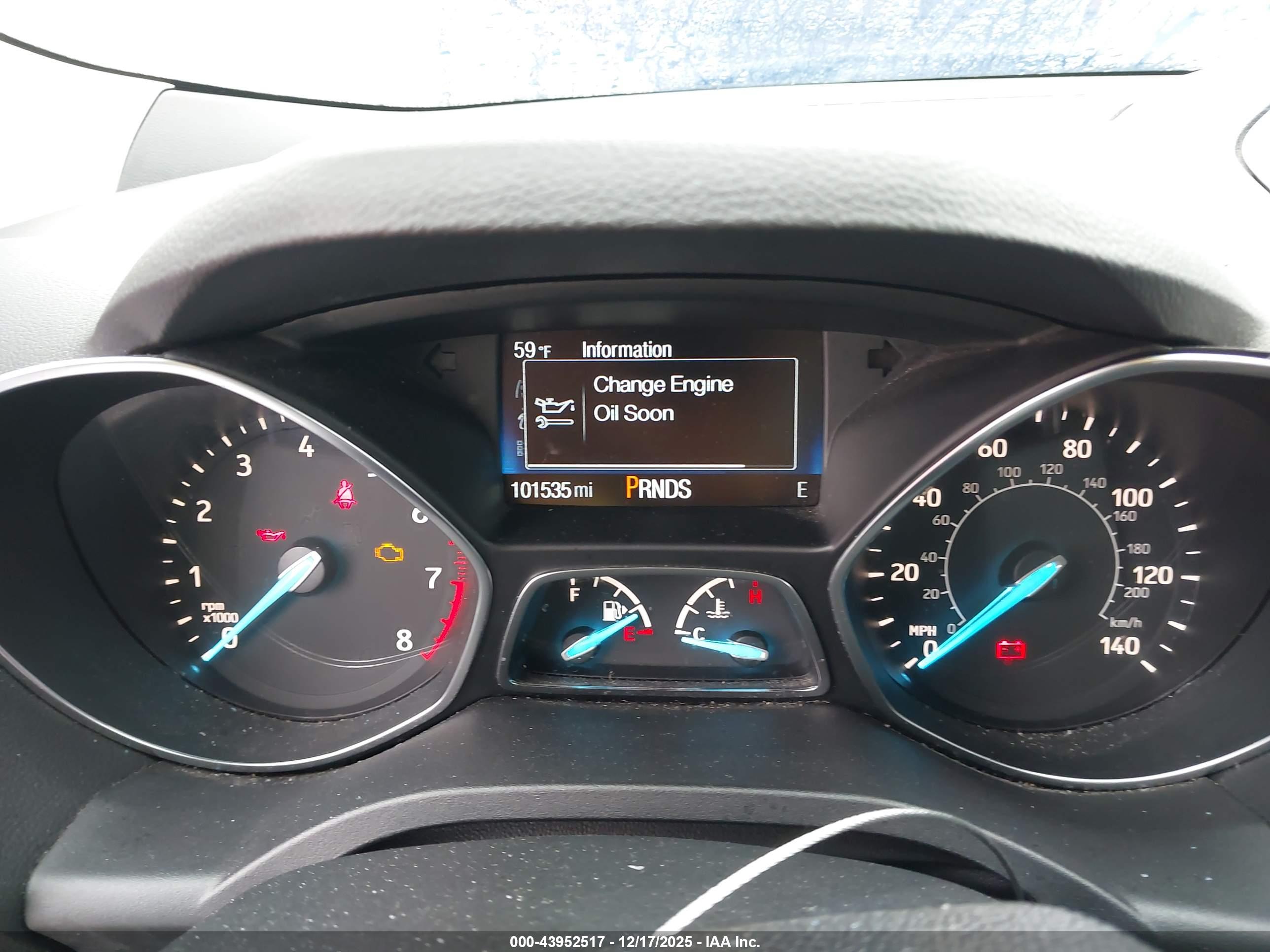FORD ESCAPE image 7