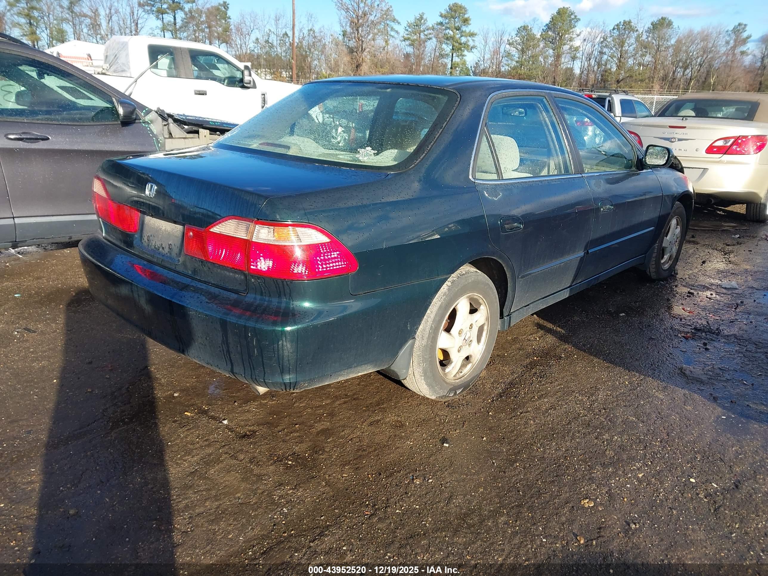 HONDA ACCORD image 4