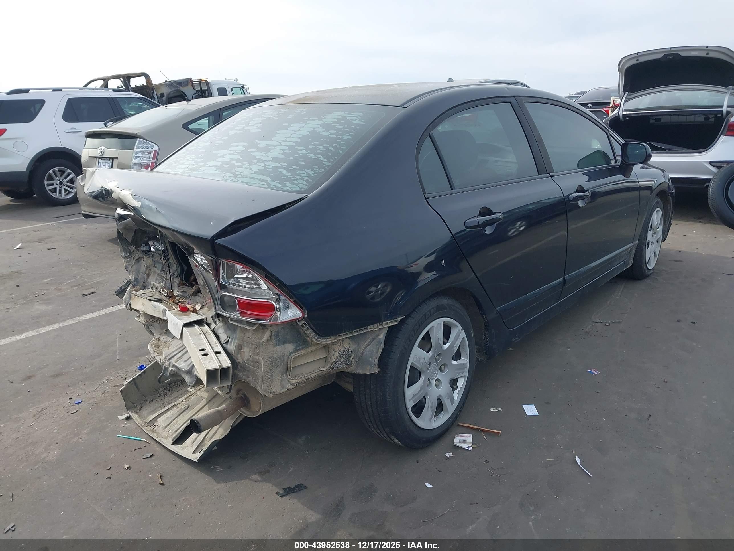 HONDA CIVIC image 4