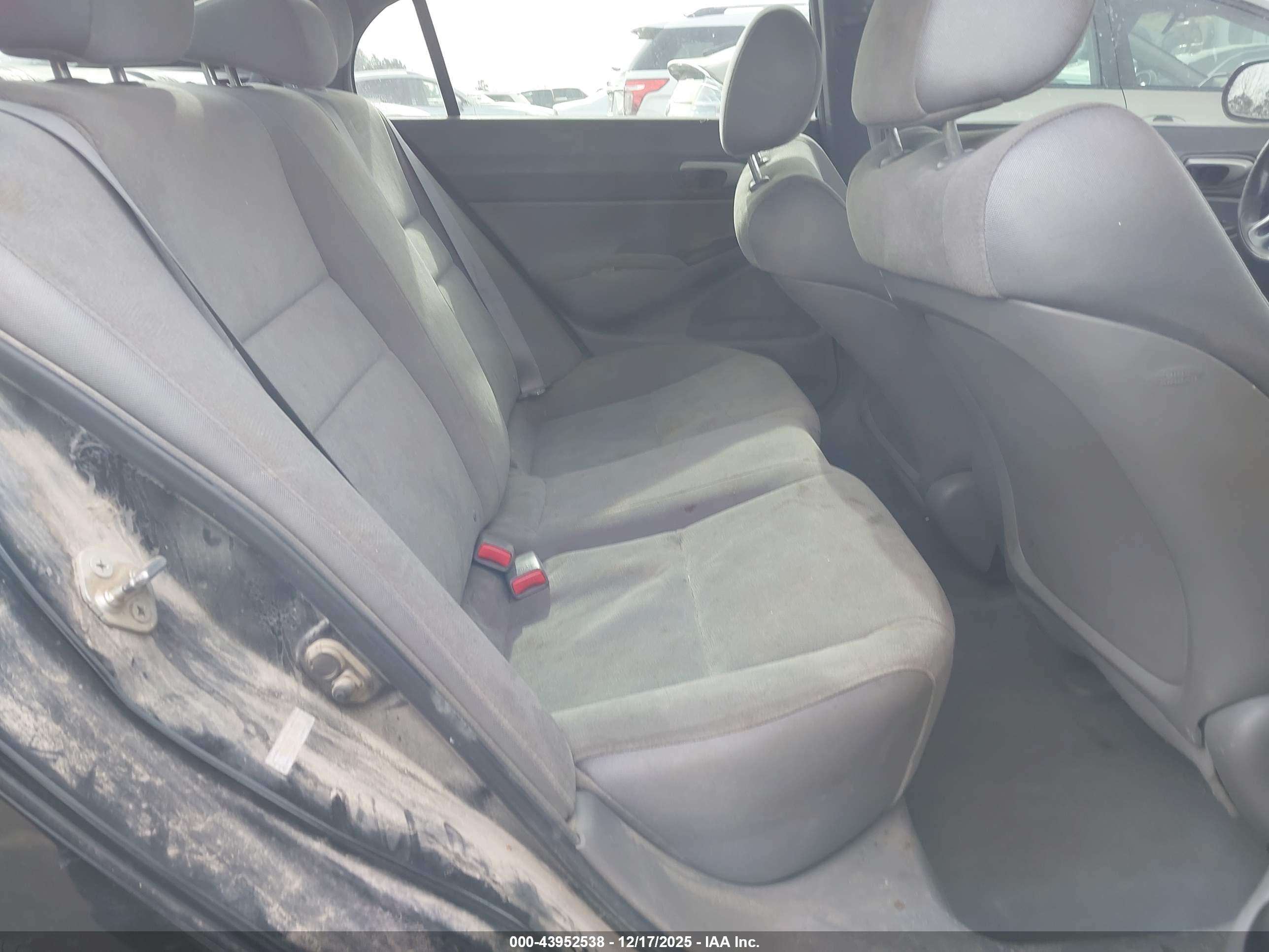 HONDA CIVIC image 8