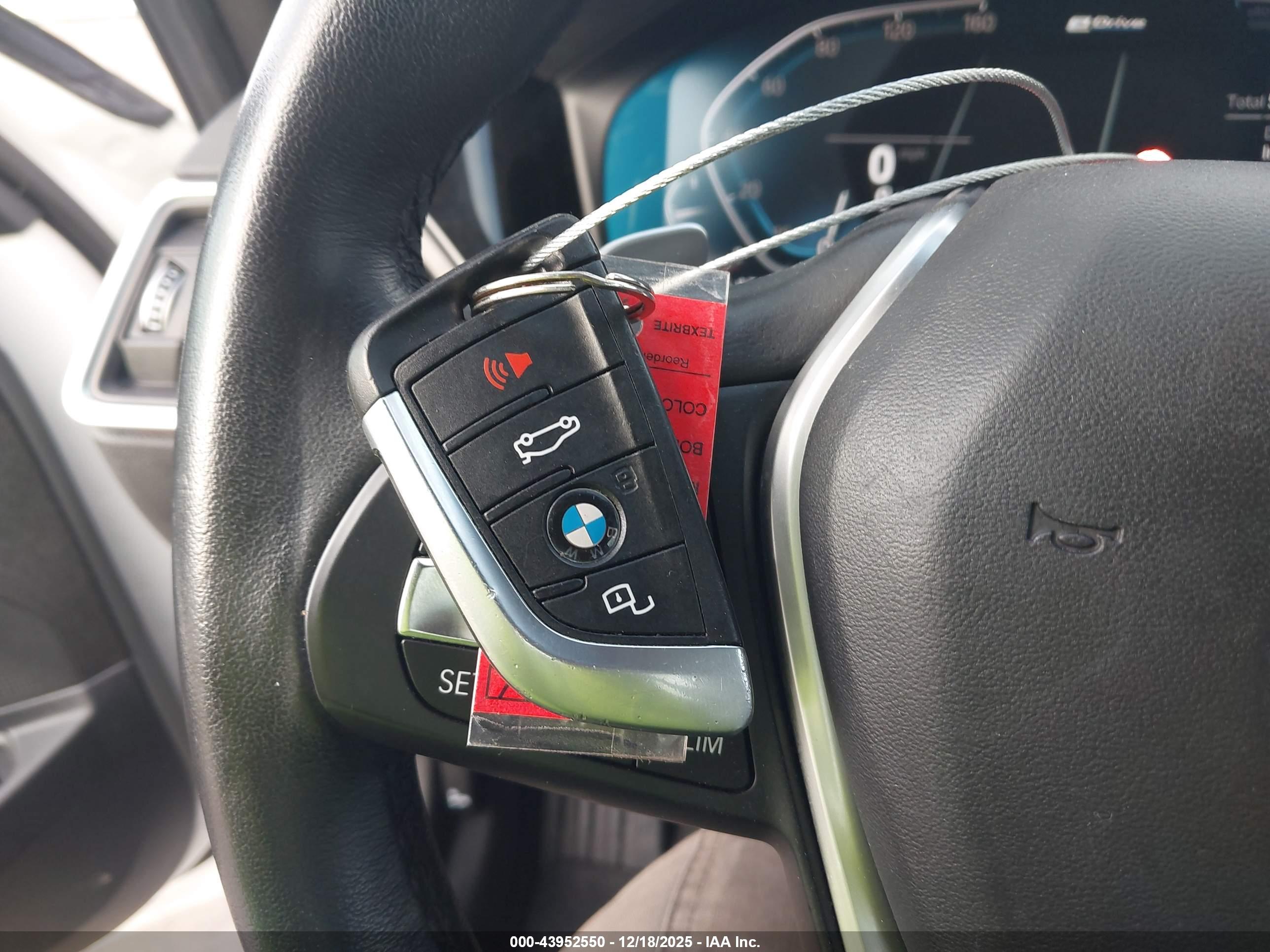 BMW 3 image 11