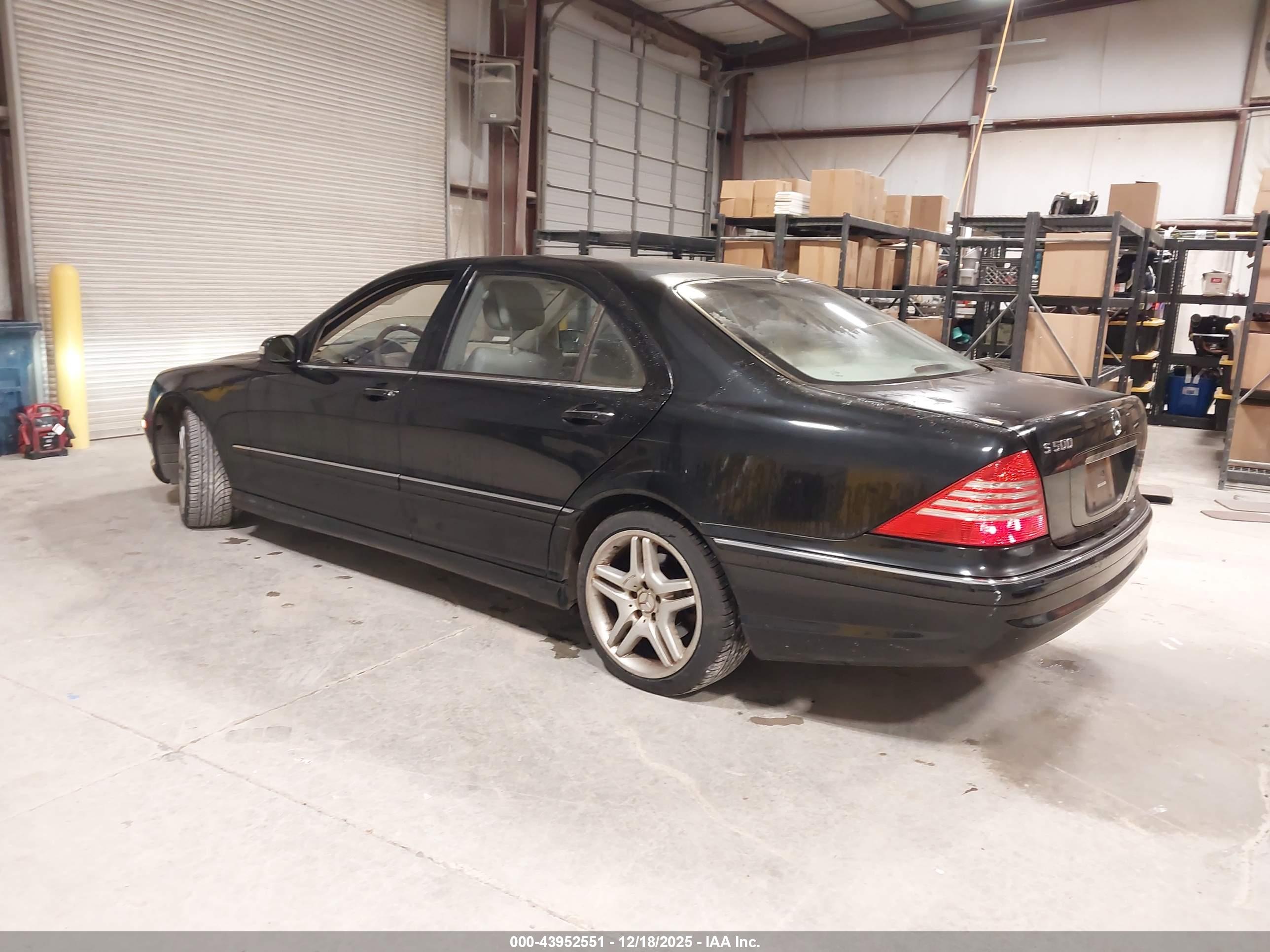 MERCEDES-BENZ S image 3