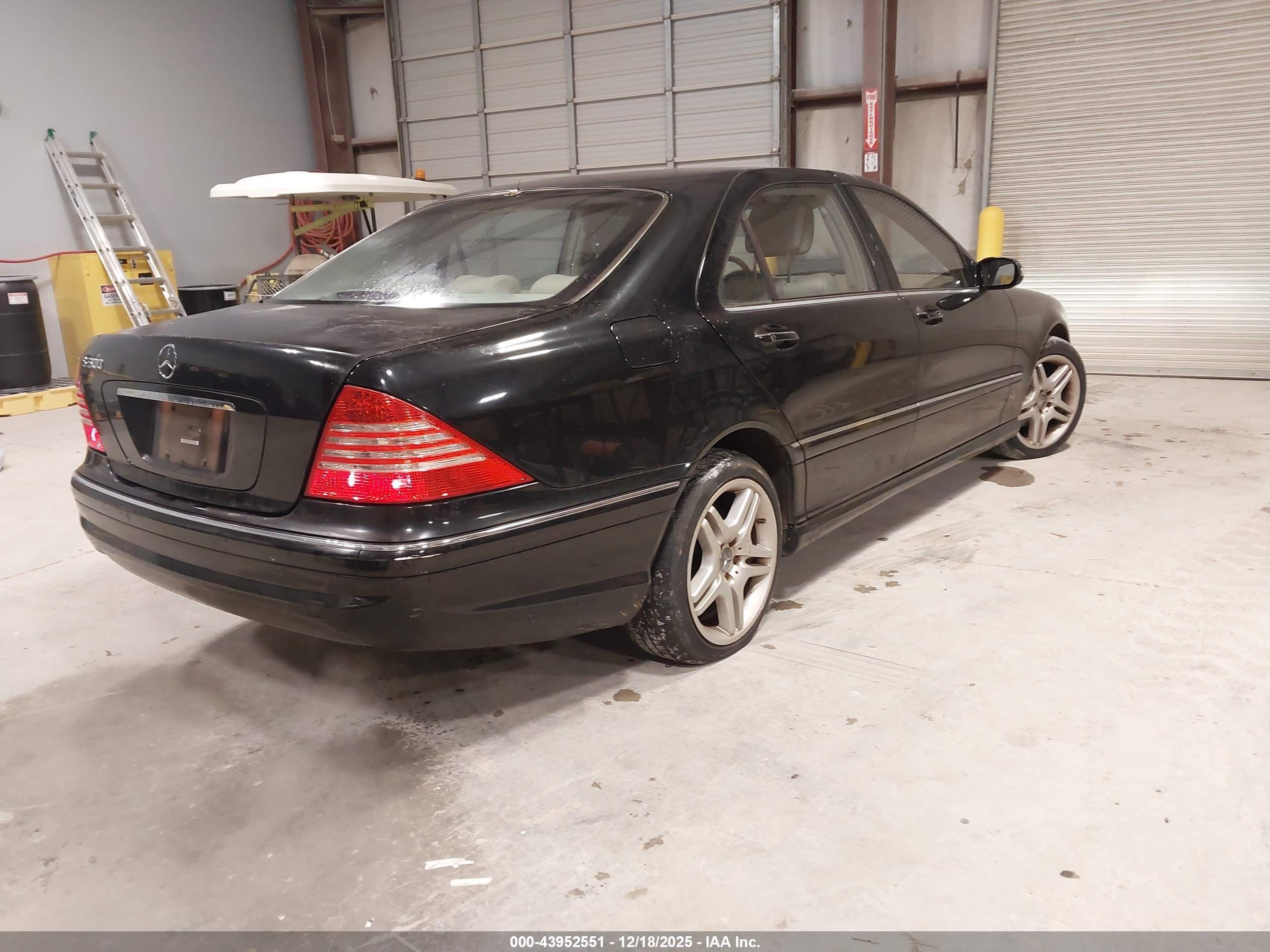 MERCEDES-BENZ S image 4