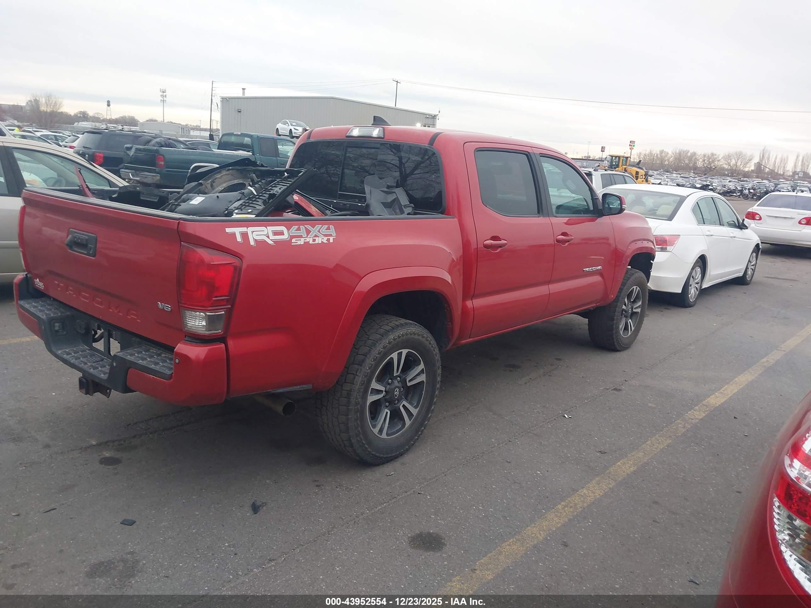 TOYOTA TACOMA image 4