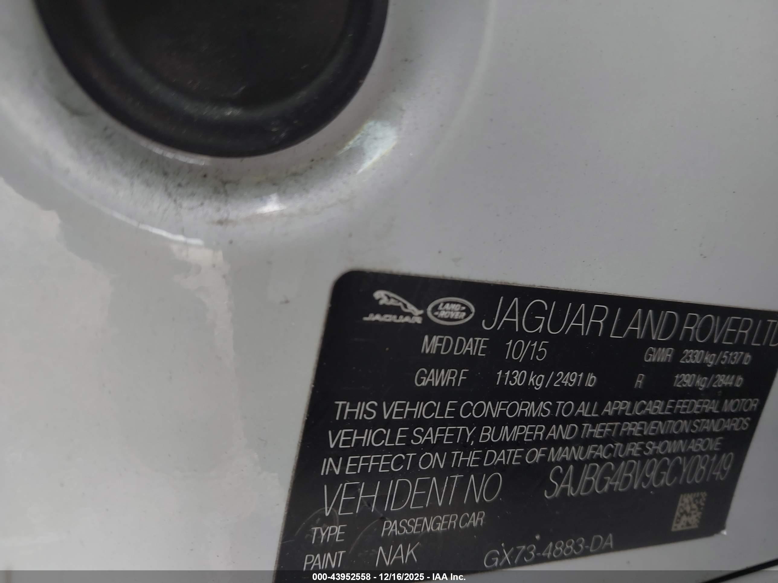 JAGUAR XF image 9